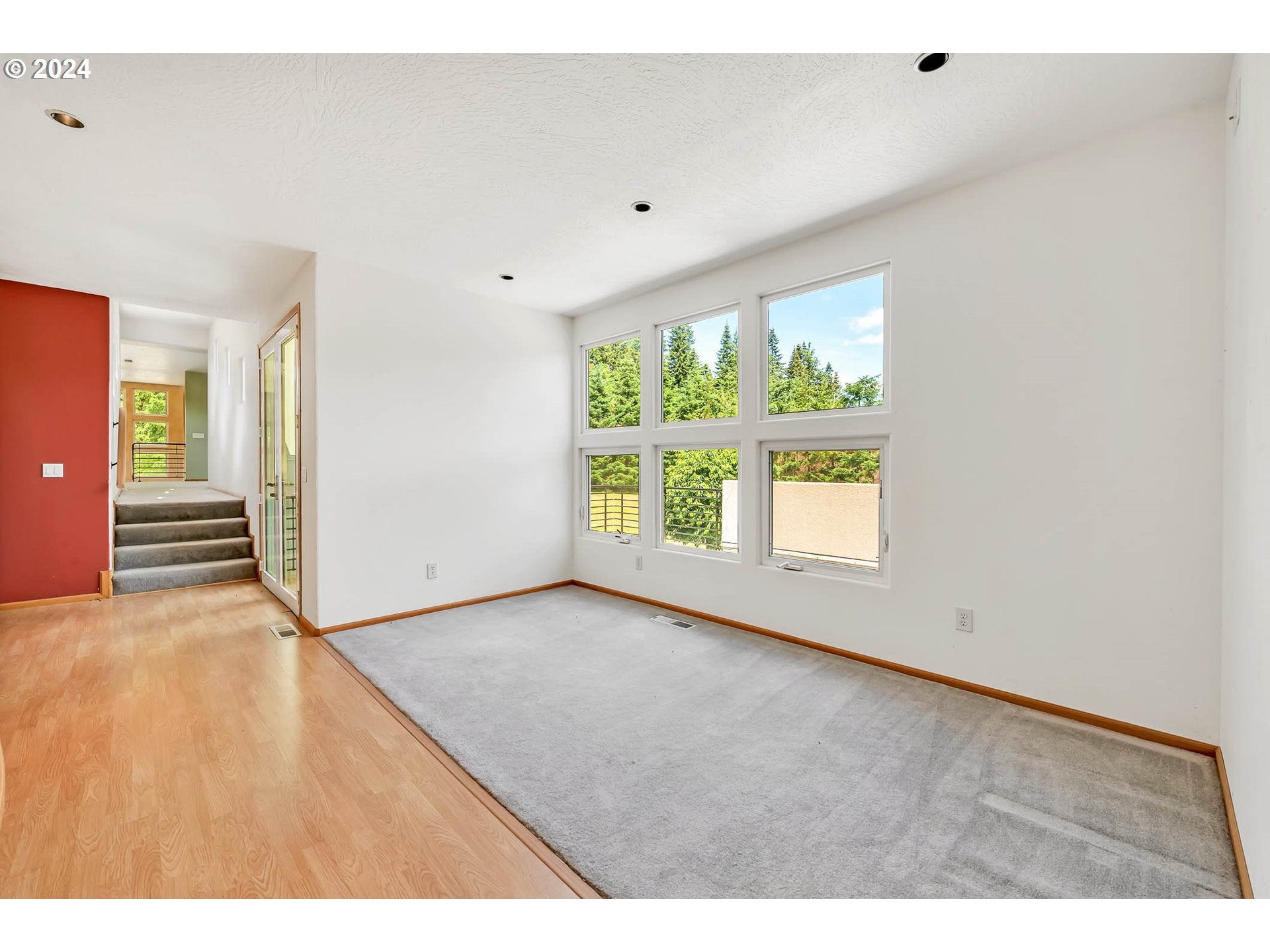 Pleasant Hill, Oregon, 97455, United States, ,3 BathroomsBathrooms,Residential,Active,1704809
