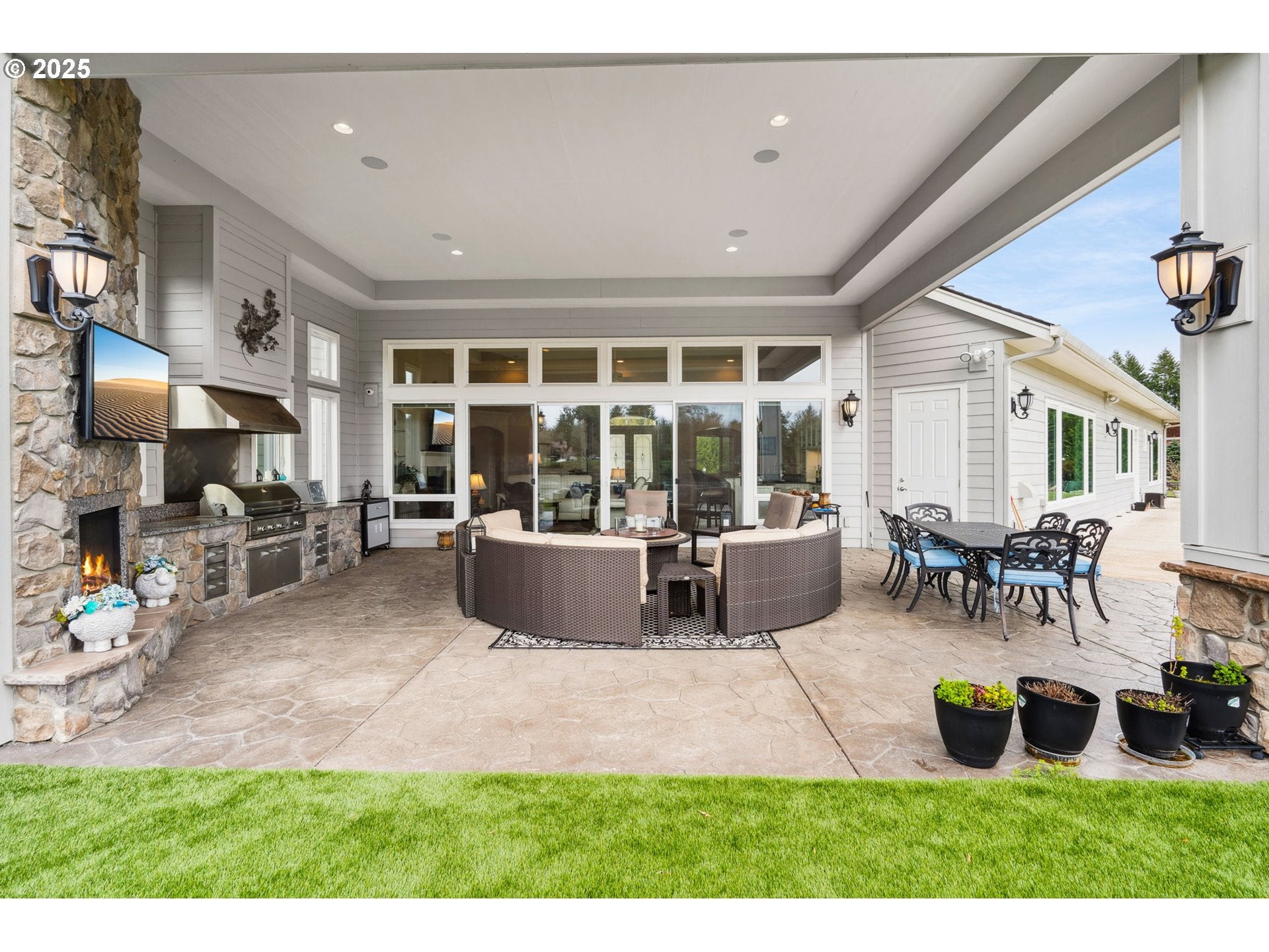 Woodland, Washington, 98674, United States, ,5 BathroomsBathrooms,Residential,Active,1761230