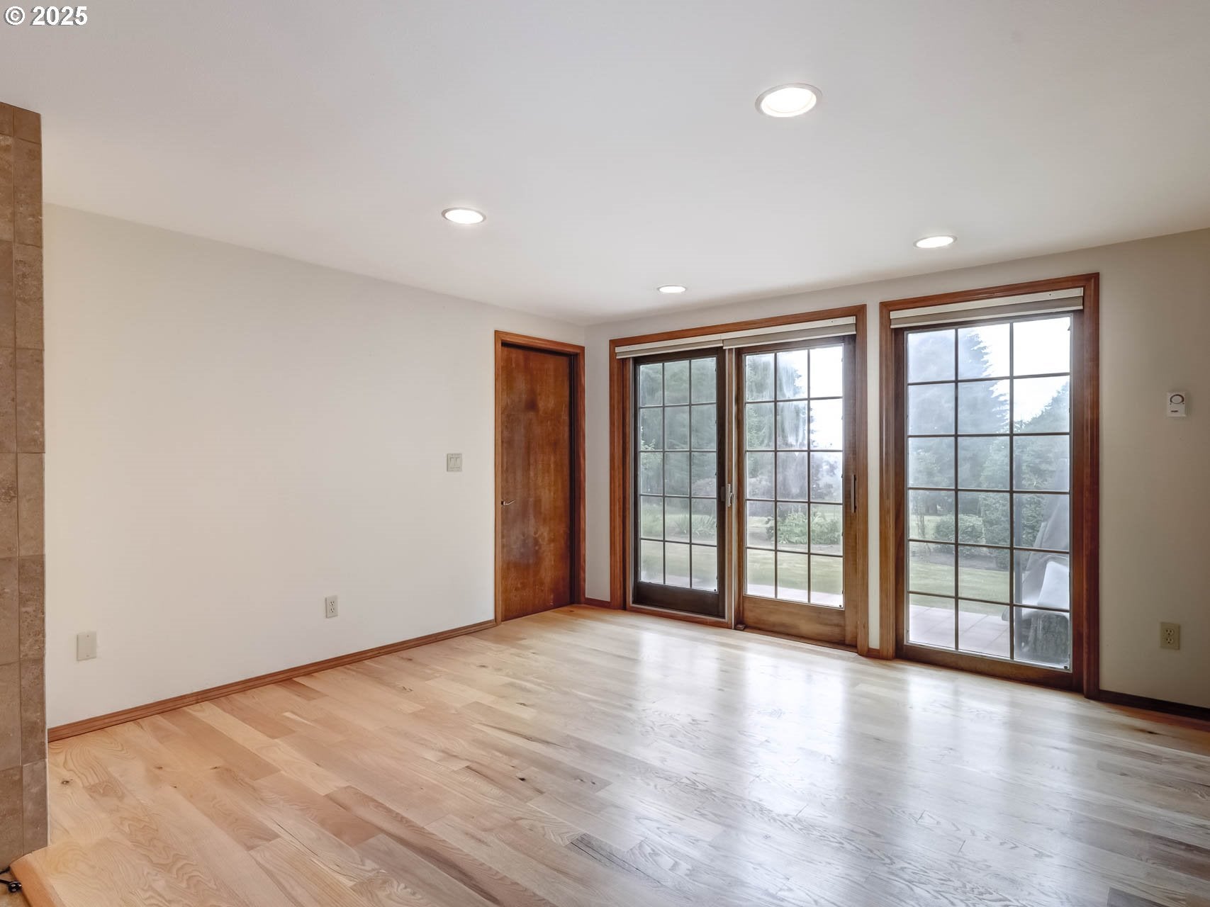 Cornelius, Oregon, 97113, United States, 3 Bedrooms Bedrooms, ,3 BathroomsBathrooms,Residential,Active,1877848
