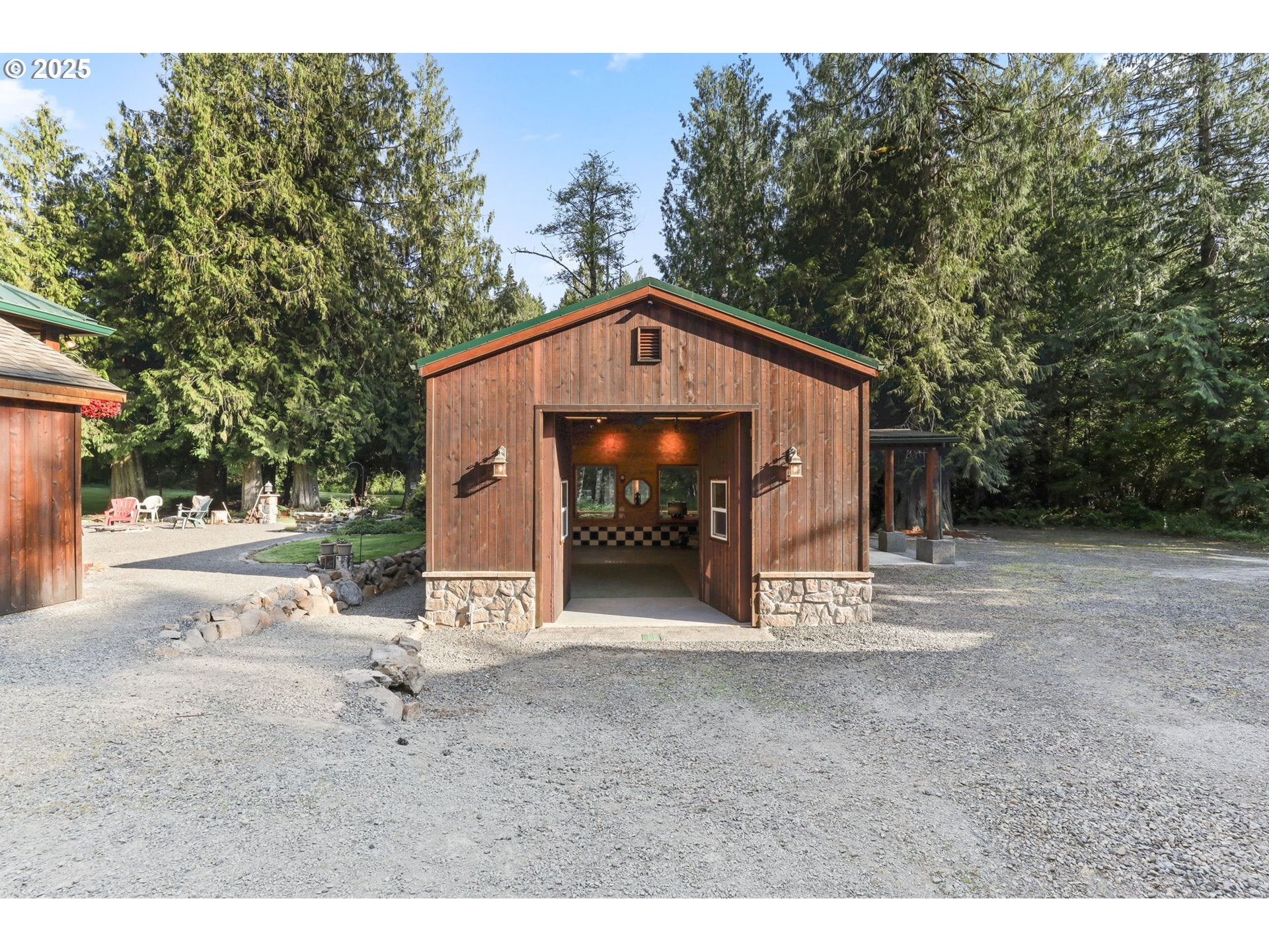 Estacada, Oregon, 97023, United States, 3 Bedrooms Bedrooms, ,3 BathroomsBathrooms,Residential,Active,1893218