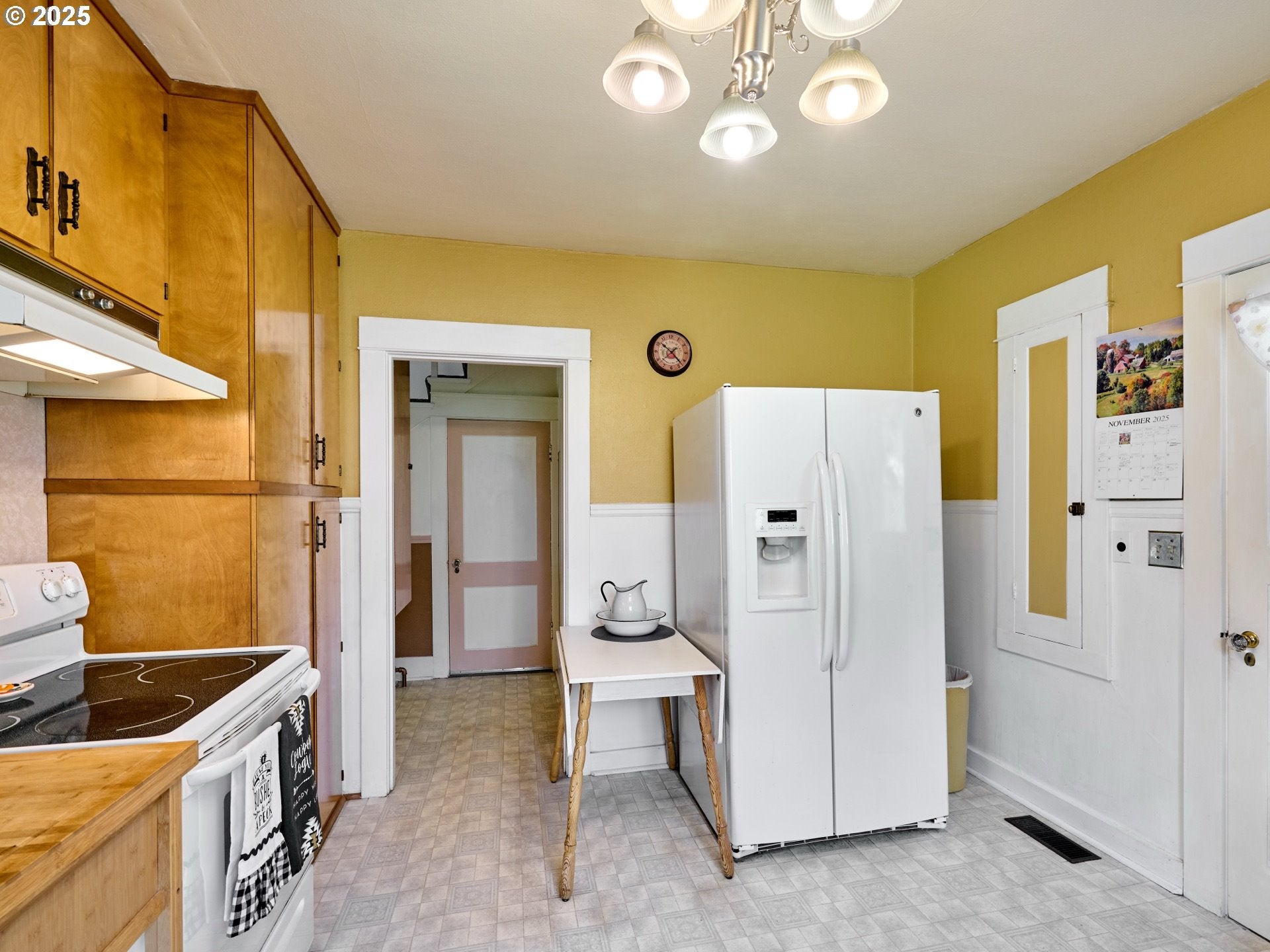 Molalla, Oregon, 97038, United States, 3 Bedrooms Bedrooms, ,2 BathroomsBathrooms,Residential,Active,1988718