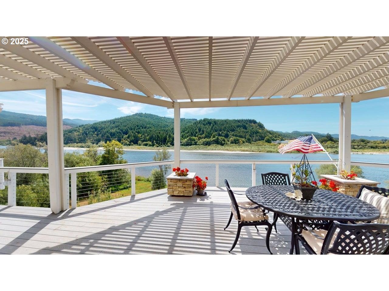 Gold Beach, Oregon, 97444, United States, 4 Bedrooms Bedrooms, ,3 BathroomsBathrooms,Residential,Active,1904726