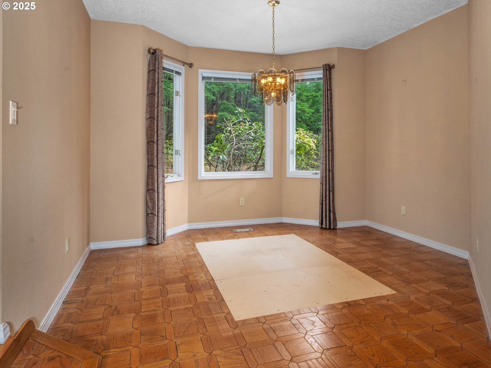 North Plains, Oregon, 97133, United States, 3 Bedrooms Bedrooms, ,3 BathroomsBathrooms,Residential,Active,1997570