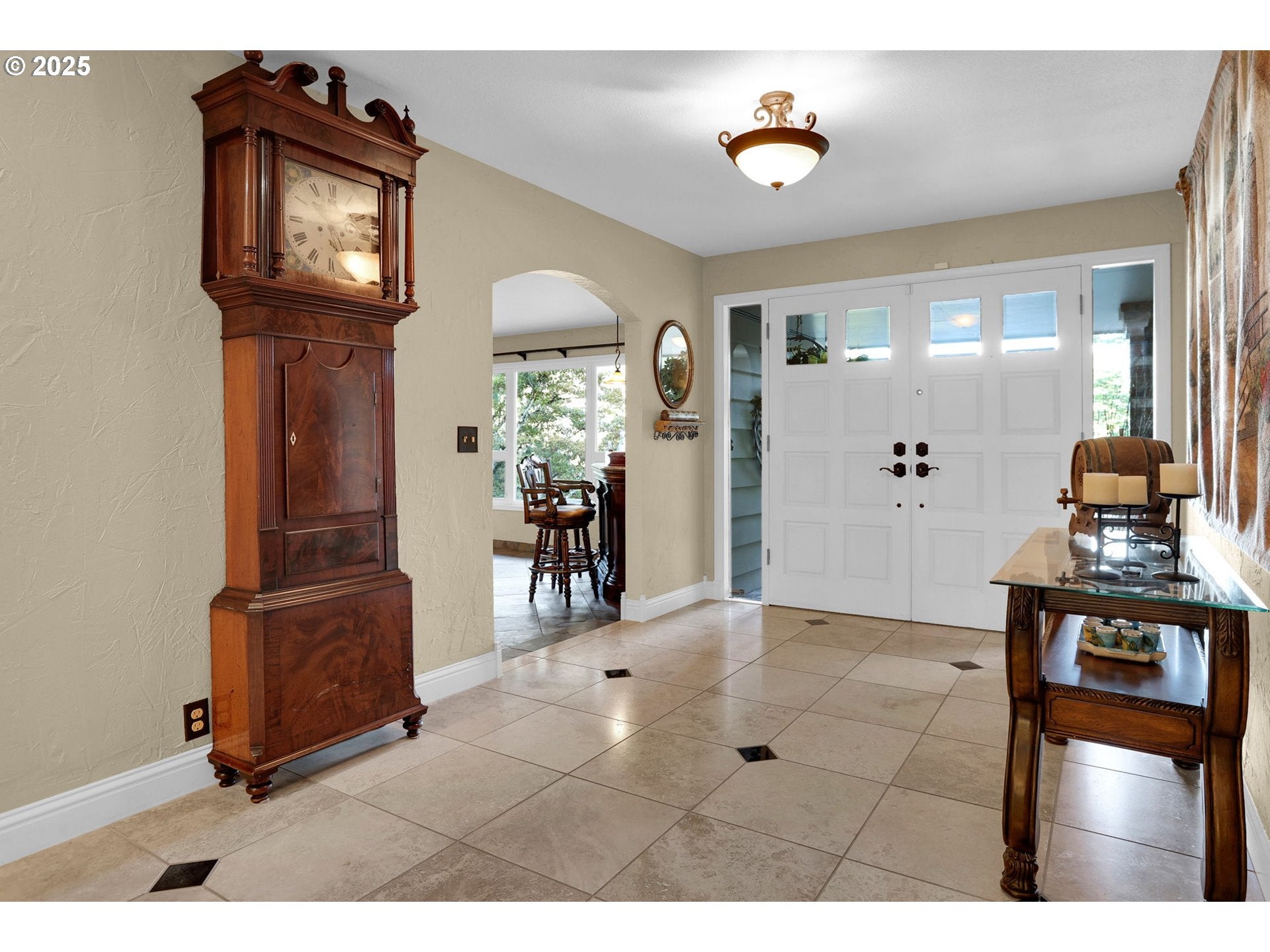 Eugene, Oregon, 97405, United States, 5 Bedrooms Bedrooms, ,4 BathroomsBathrooms,Residential,Active,1964513