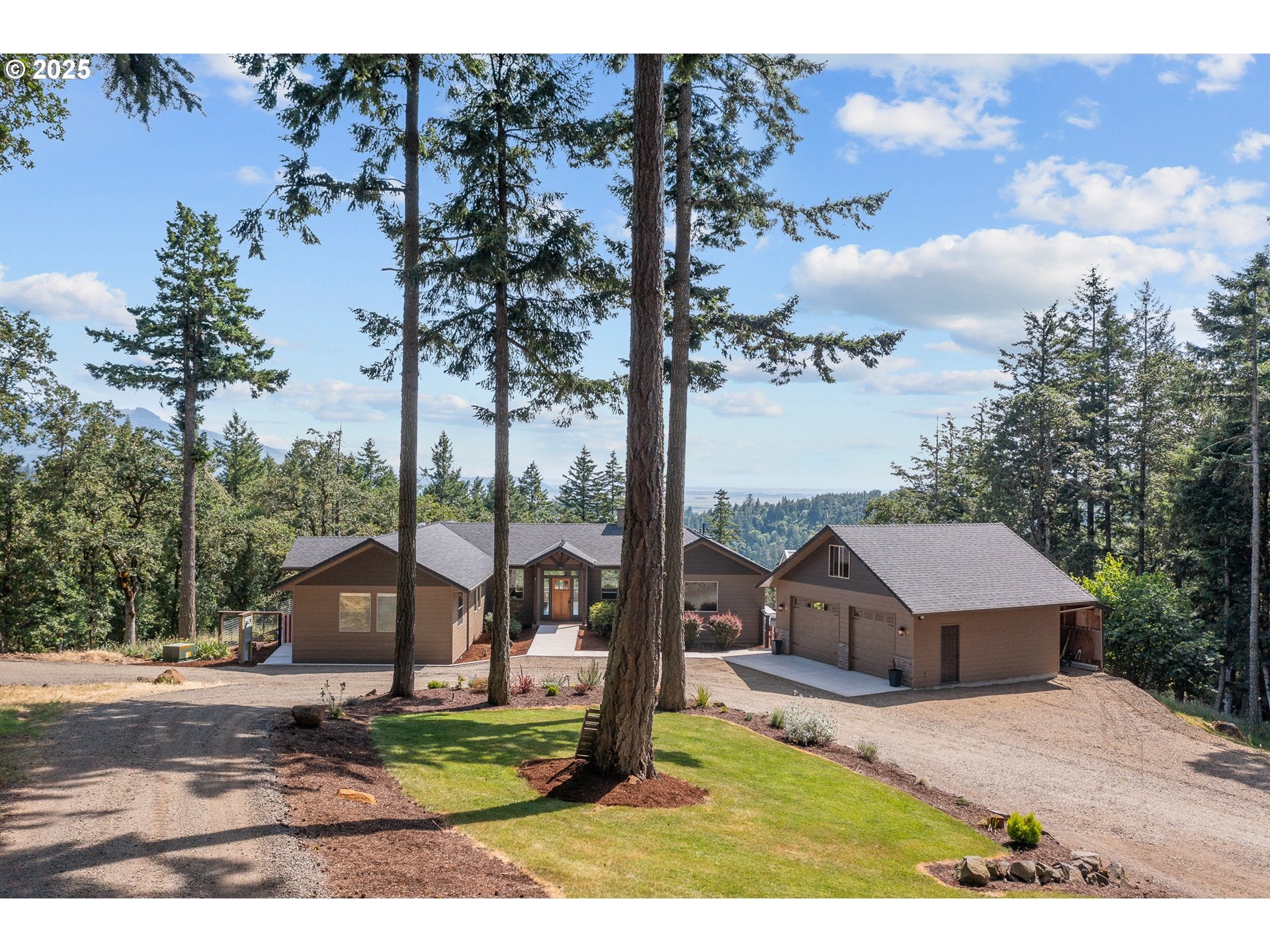 Brownsville, Oregon, 97327, United States, 4 Bedrooms Bedrooms, ,4 BathroomsBathrooms,Residential,Active,1863465