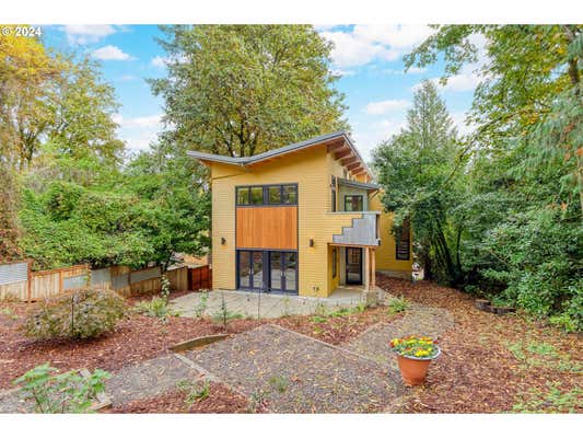 1442 SW TAYLORS FERRY RD, PORTLAND, OR 97219 - Image 1