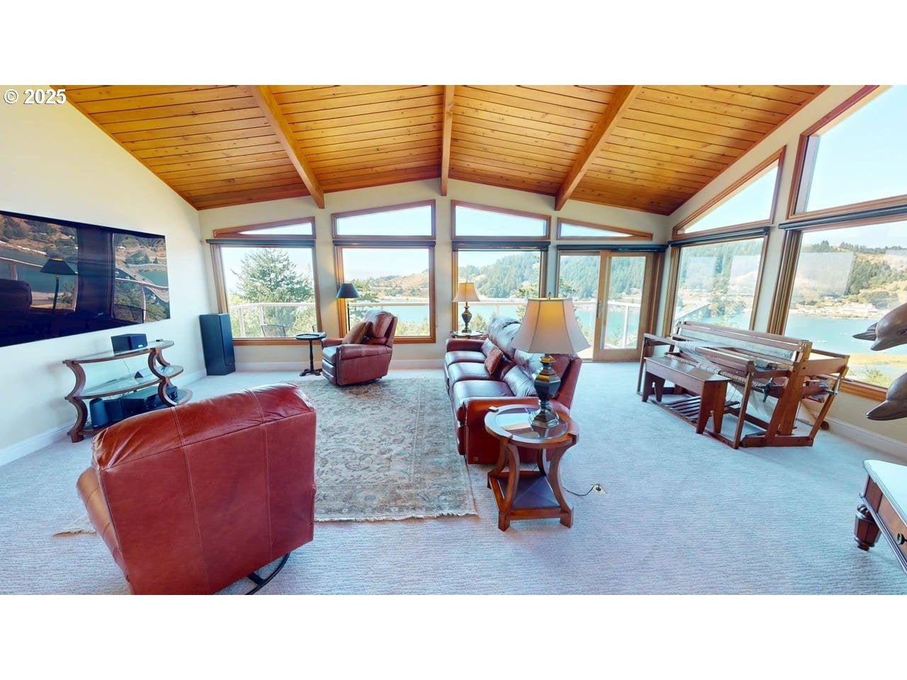 Gold Beach, Oregon, 97444, United States, 4 Bedrooms Bedrooms, ,3 BathroomsBathrooms,Residential,Active,1913016