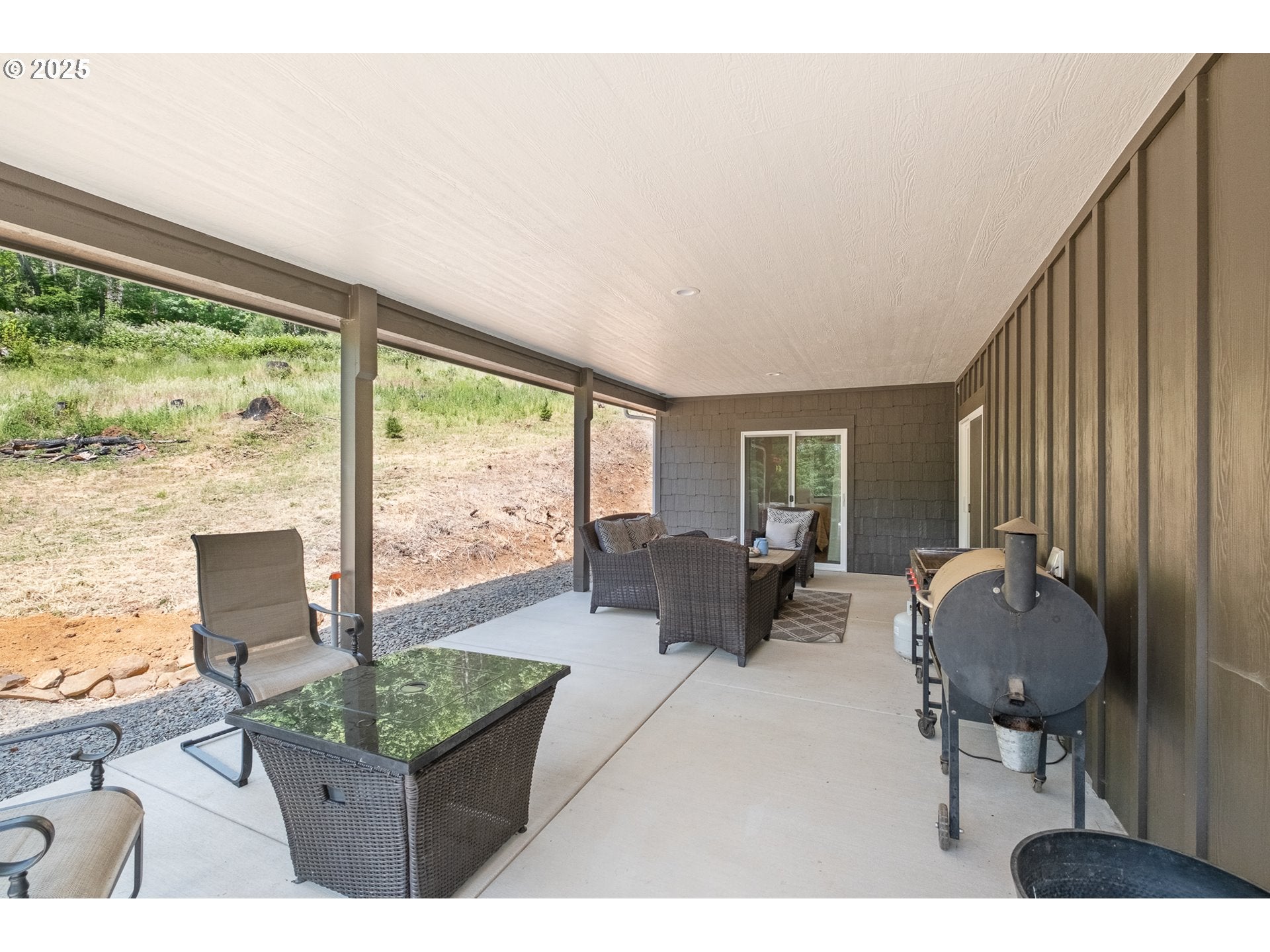 Brownsville, Oregon, 97327, United States, 4 Bedrooms Bedrooms, ,4 BathroomsBathrooms,Residential,Active,1863465