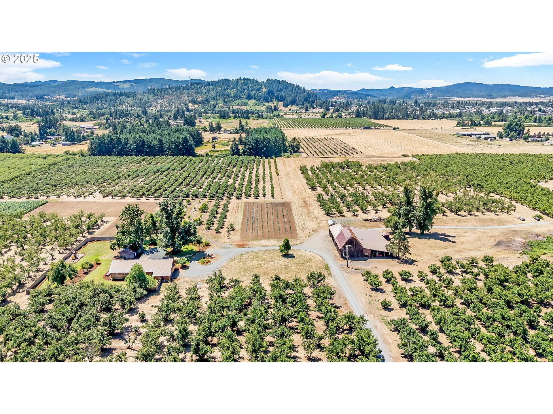 Creswell, Oregon, 97426, United States, 3 Bedrooms Bedrooms, ,3 BathroomsBathrooms,Residential,Active,1888984