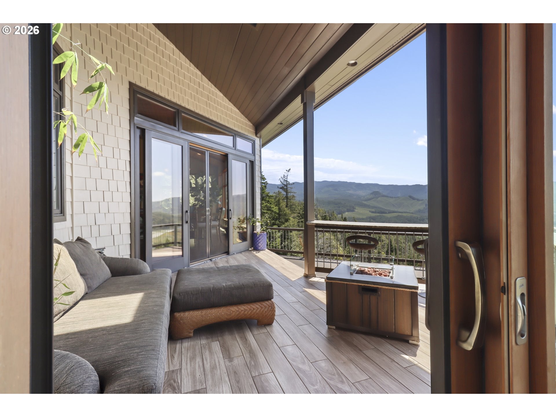 Gold Beach, Oregon, 97444, United States, 4 Bedrooms Bedrooms, ,4 BathroomsBathrooms,Residential,Active,2021632