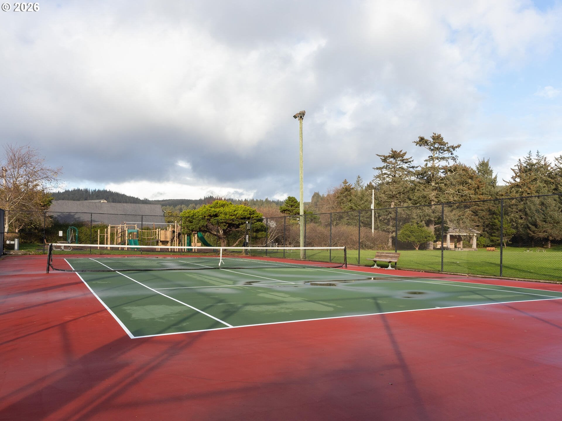 Cannon Beach, Oregon, 97110, United States, 5 Bedrooms Bedrooms, ,6 BathroomsBathrooms,Residential,Active,2015847
