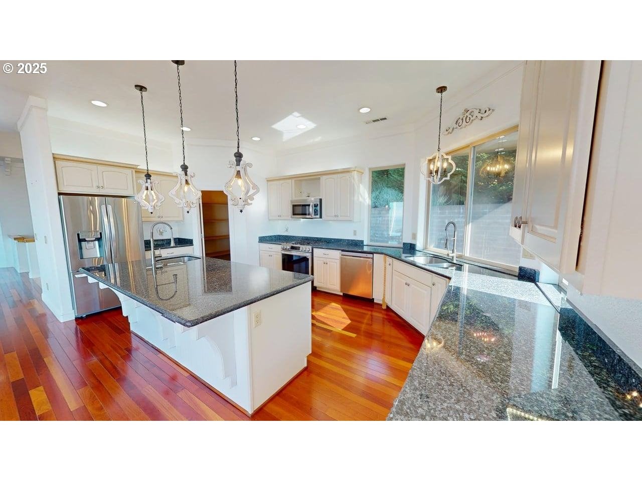 Brookings, Oregon, 97415, United States, 4 Bedrooms Bedrooms, ,4 BathroomsBathrooms,Residential,Active,1967294