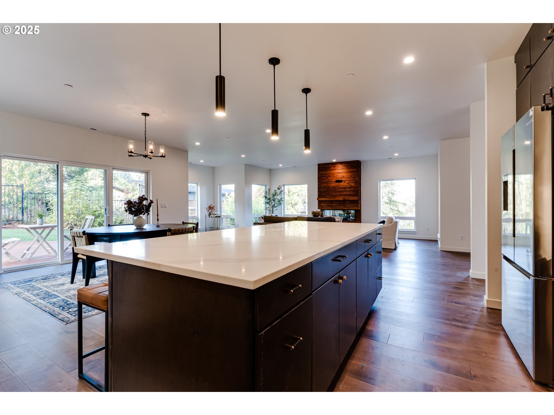 Eugene, Oregon, 97405, United States, 4 Bedrooms Bedrooms, ,3 BathroomsBathrooms,Residential,Active,2000223