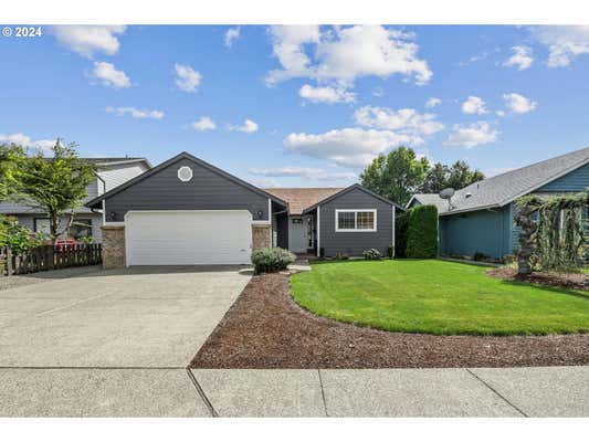 445 E BERKELEY ST, GLADSTONE, OR 97027 - Image 1