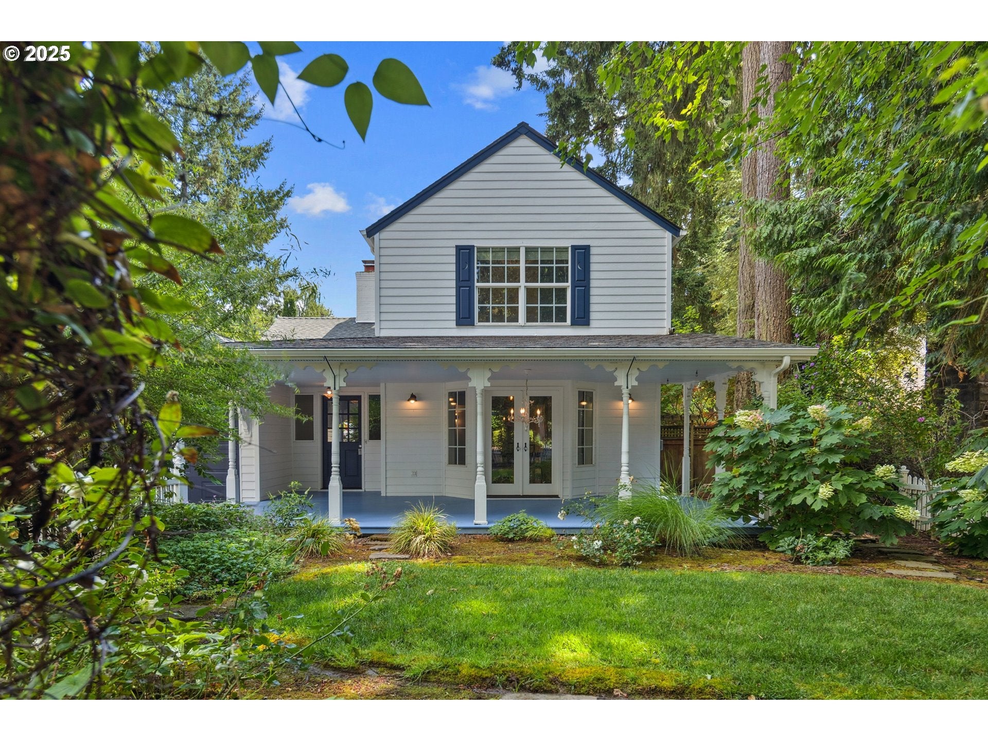 Lake Oswego, Oregon, 97034, United States, ,3 BathroomsBathrooms,Residential,Active,1899903