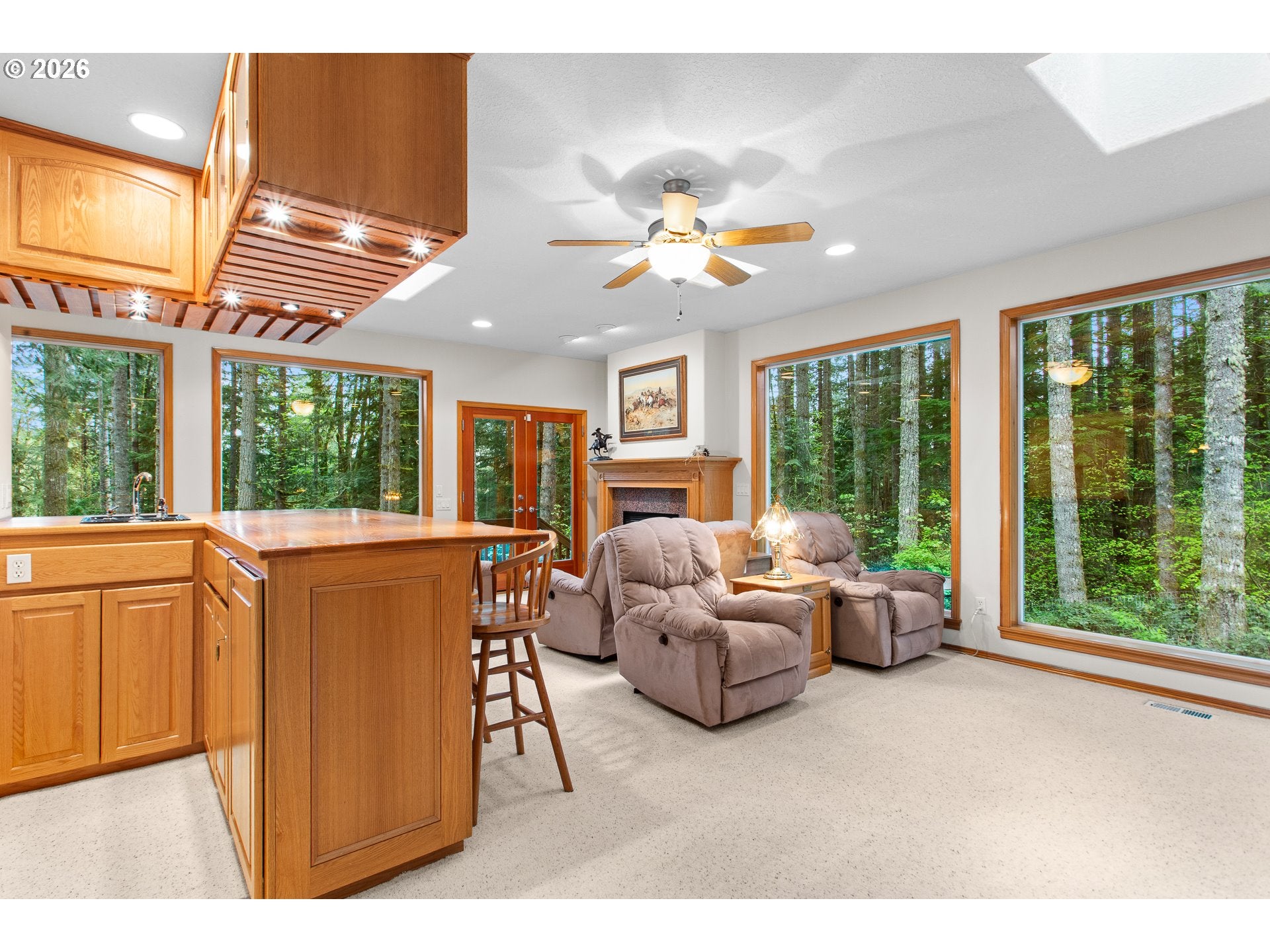 Corbett, Oregon, 97019, United States, 3 Bedrooms Bedrooms, ,3 BathroomsBathrooms,Residential,Active,2043115
