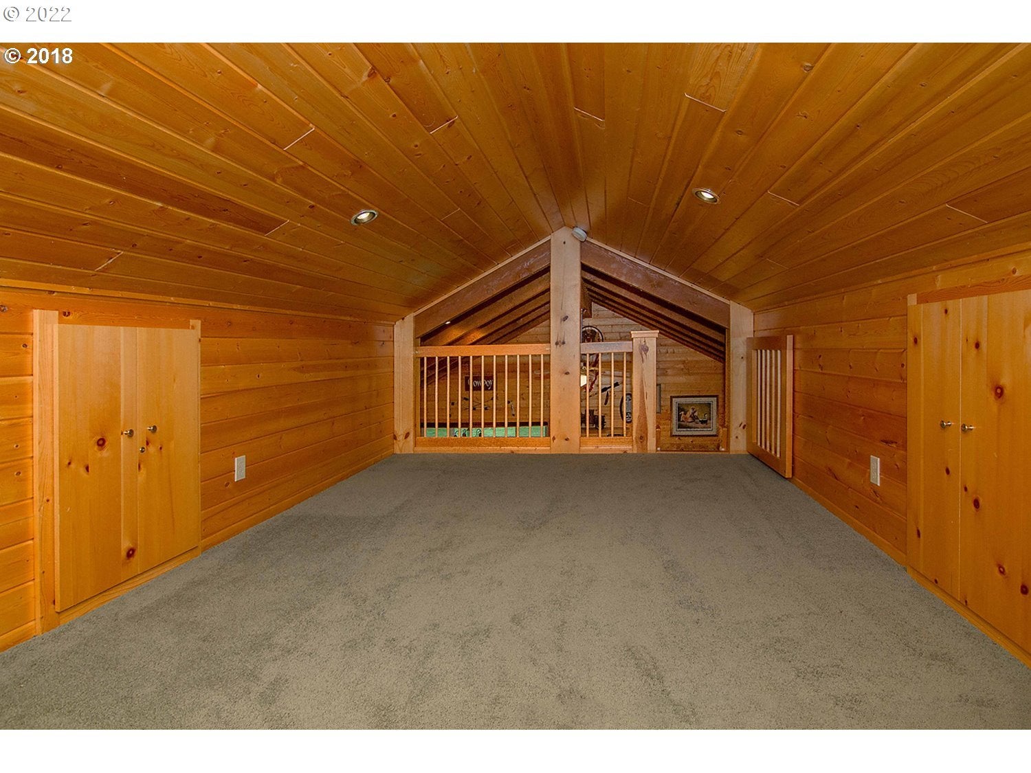 Idleyld Park, Oregon, 97447, United States, 10 Bedrooms Bedrooms, ,7 BathroomsBathrooms,Residential,Active,2017112