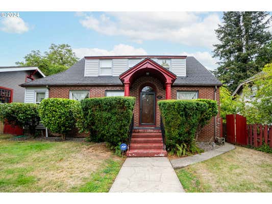 5607 N MOORE AVE, PORTLAND, OR 97217 - Image 1