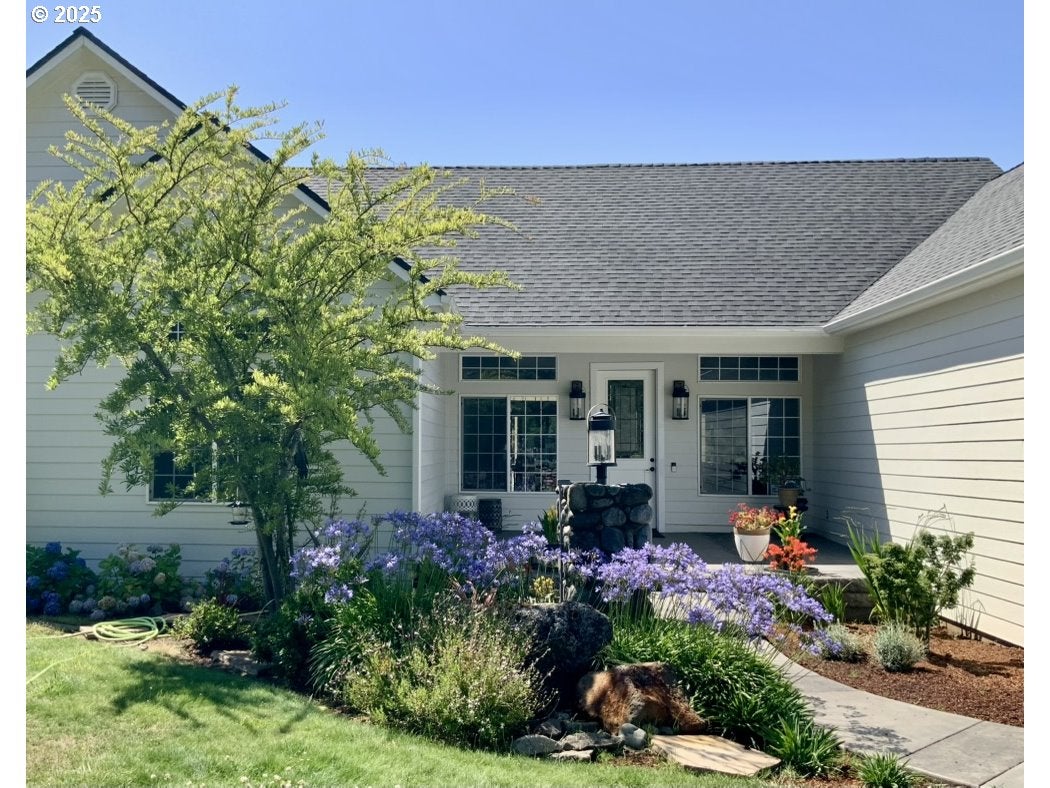 Gold Beach, Oregon, 97444, United States, 4 Bedrooms Bedrooms, ,3 BathroomsBathrooms,Residential,Active,1904726