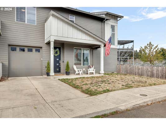 552 NE 3RD AVE, CANBY, OR 97013 - Image 1