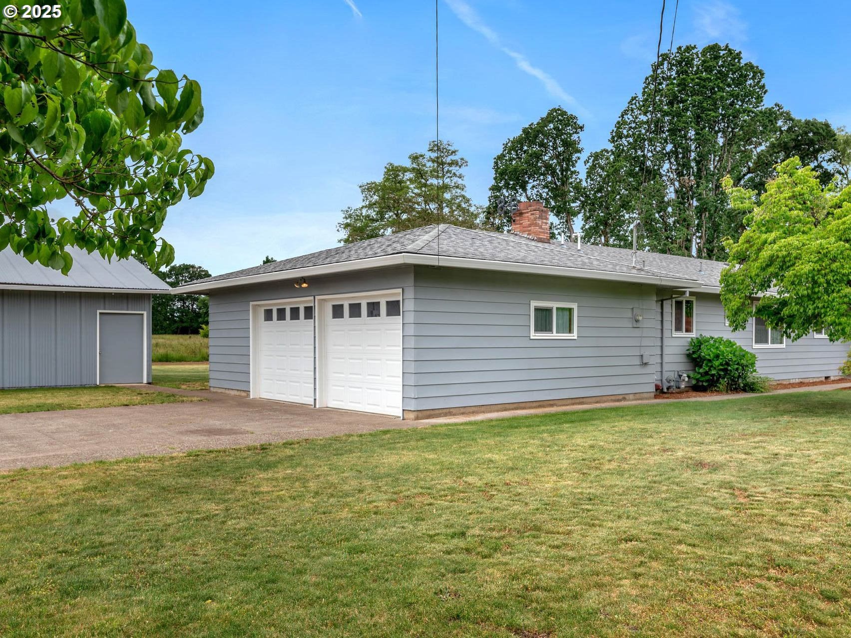 Hillsboro, Oregon, 97123, United States, 3 Bedrooms Bedrooms, ,2 BathroomsBathrooms,Residential,Active,1849541
