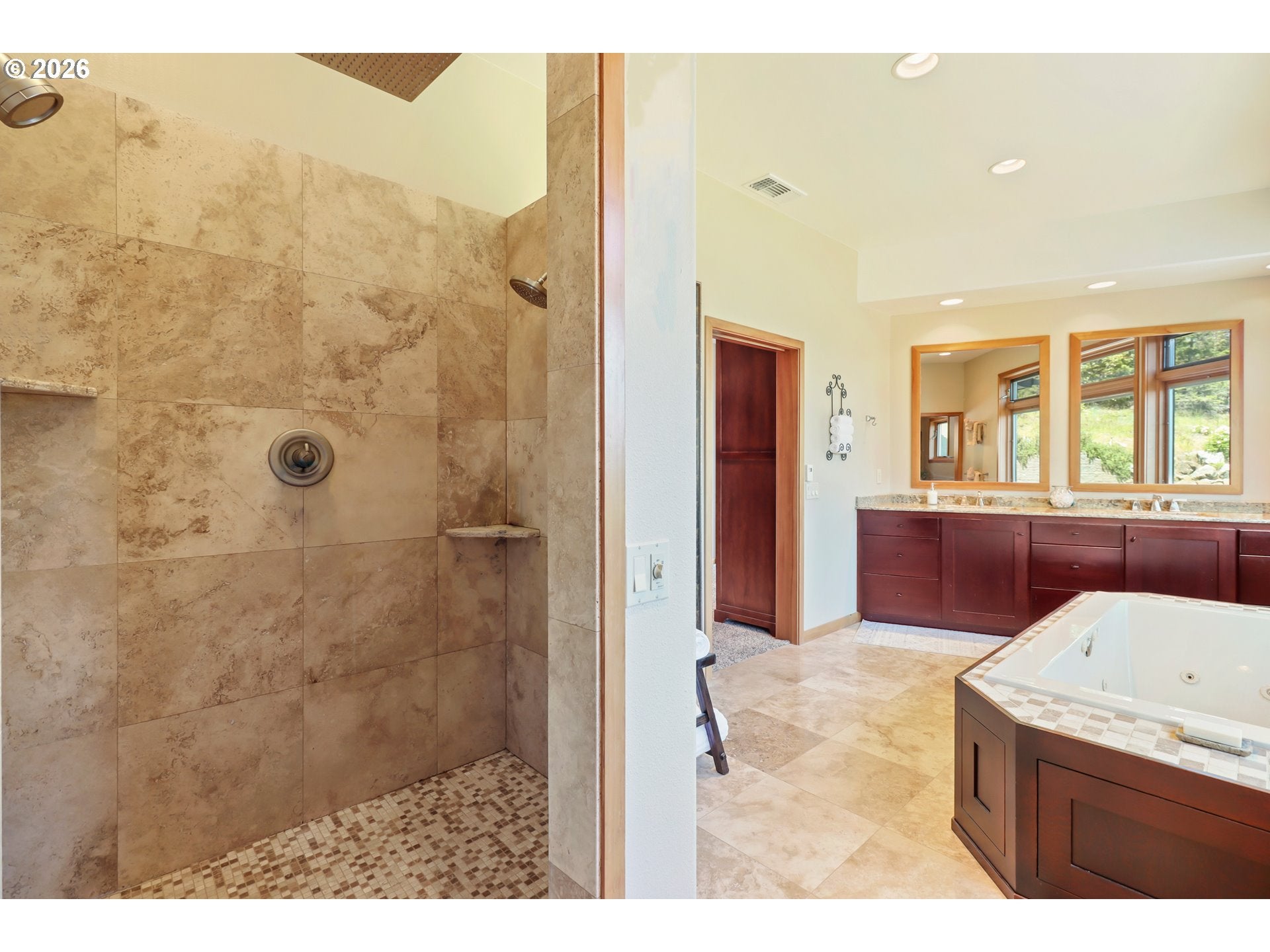 Gold Beach, Oregon, 97444, United States, 4 Bedrooms Bedrooms, ,4 BathroomsBathrooms,Residential,Active,2021632