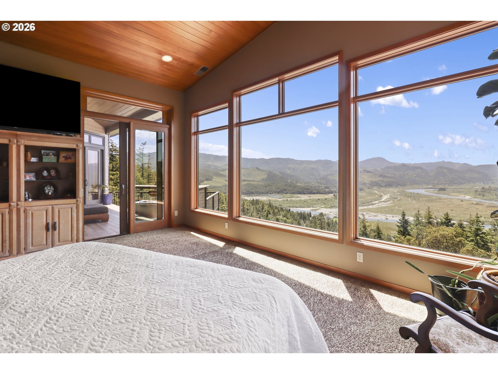 Gold Beach, Oregon, 97444, United States, 4 Bedrooms Bedrooms, ,4 BathroomsBathrooms,Residential,Active,2021632