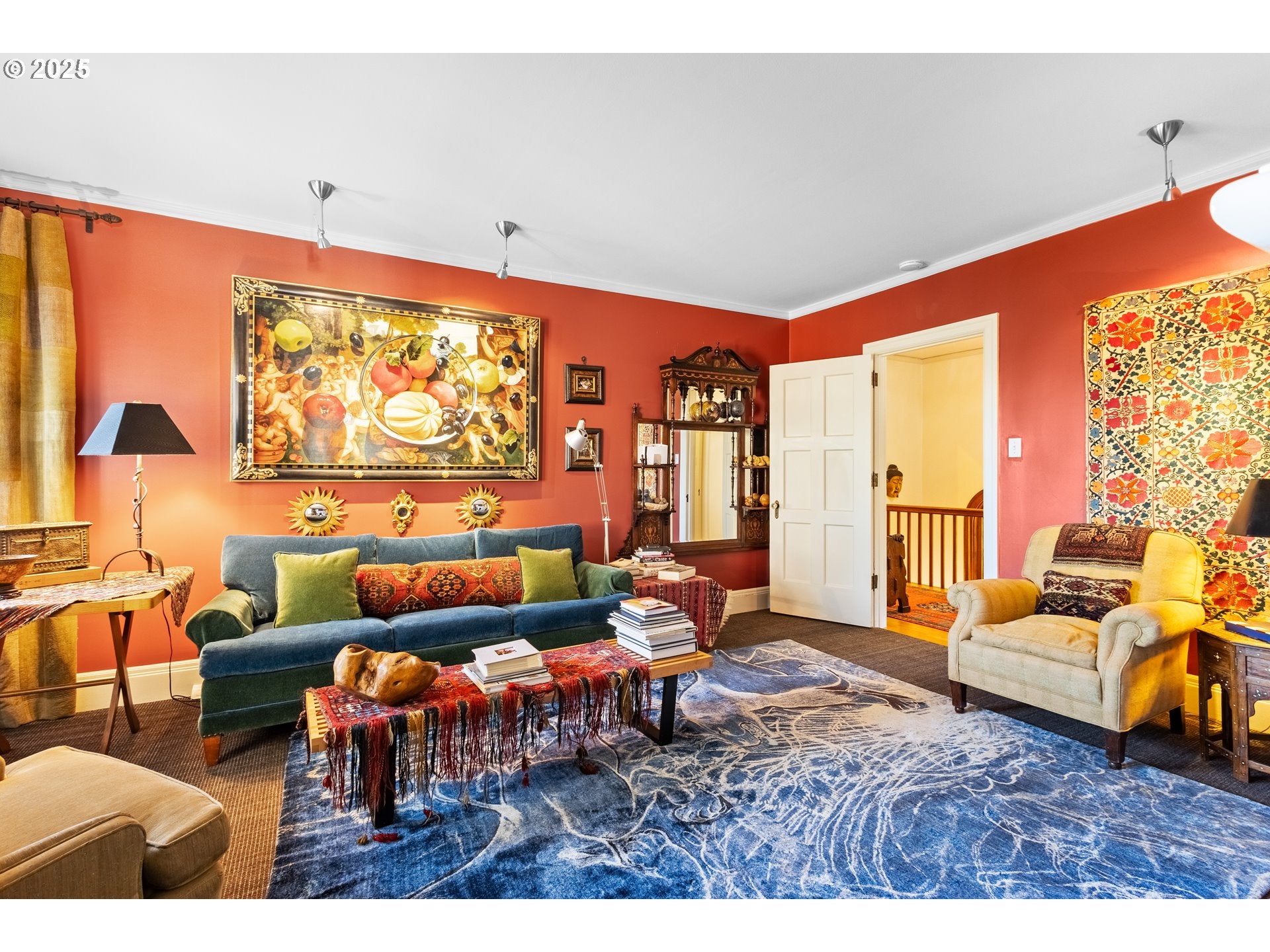 Portland, Oregon, 97239, United States, 4 Bedrooms Bedrooms, ,5 BathroomsBathrooms,Residential,Active,1772733