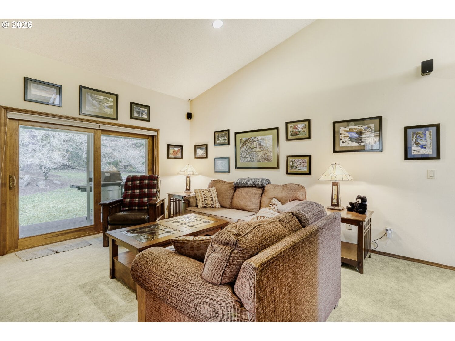 Sandy, Oregon, 97055, United States, 3 Bedrooms Bedrooms, ,2 BathroomsBathrooms,Residential,Active,2041437