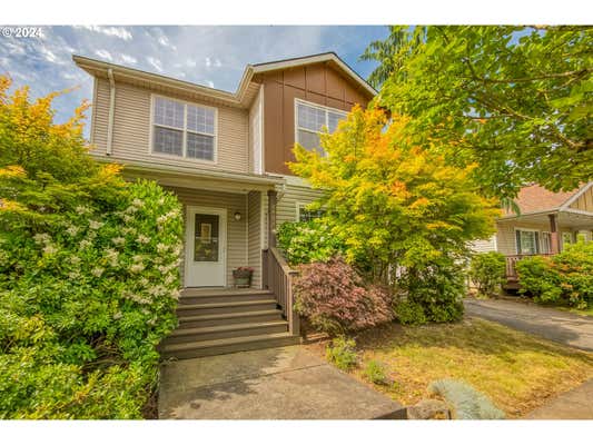 8464 N HENDRICKS ST, PORTLAND, OR 97203 - Image 1