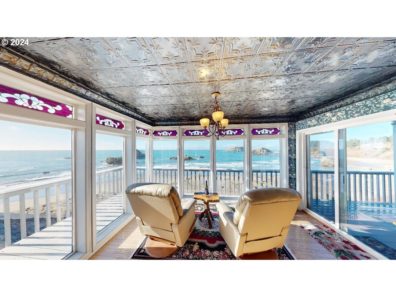 Brookings, Oregon, 97415, United States, ,5 BathroomsBathrooms,Residential,Active,1701896