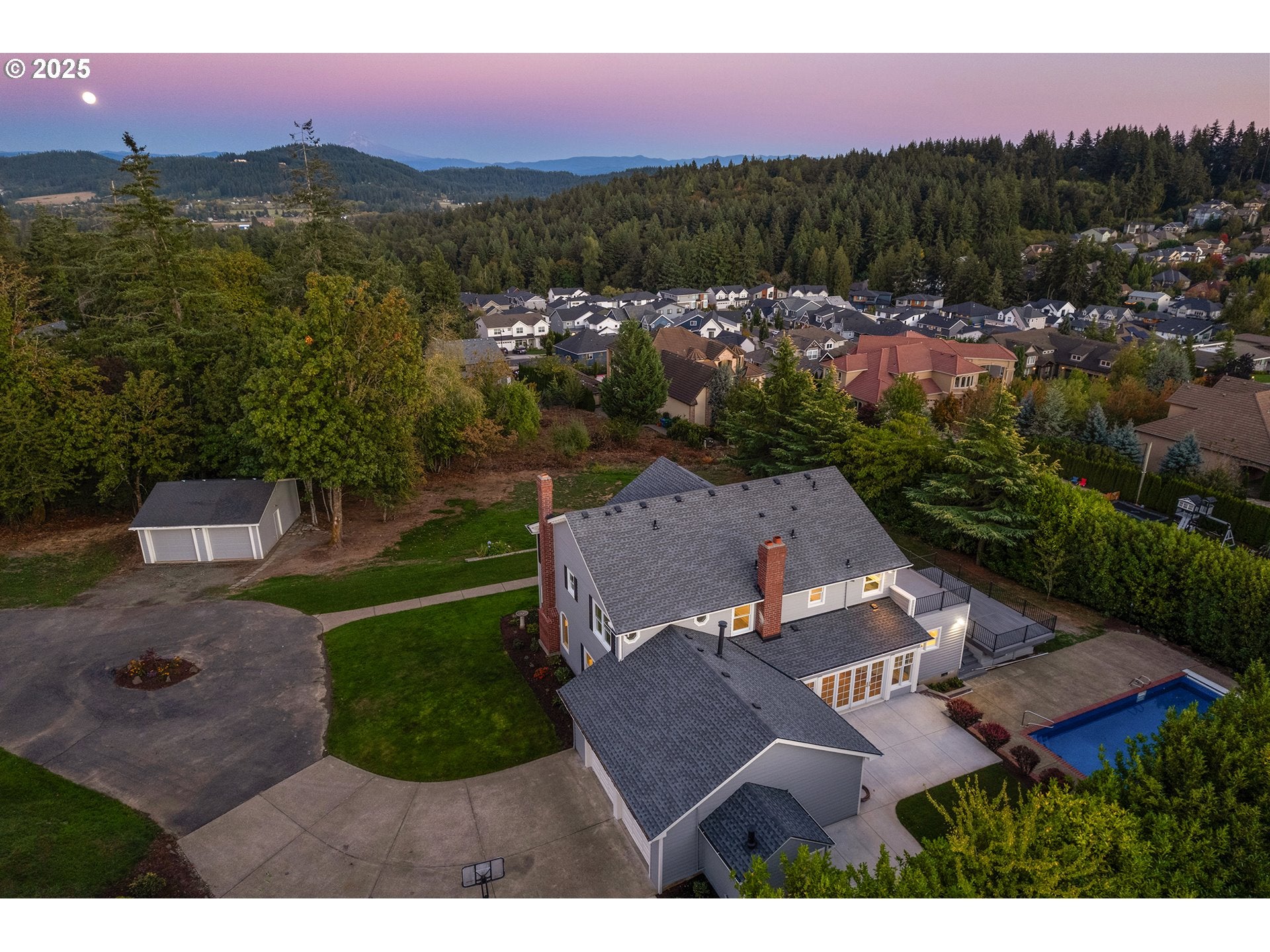 Happy Valley, Oregon, 97086, United States, 4 Bedrooms Bedrooms, ,4 BathroomsBathrooms,Residential,Active,1971773
