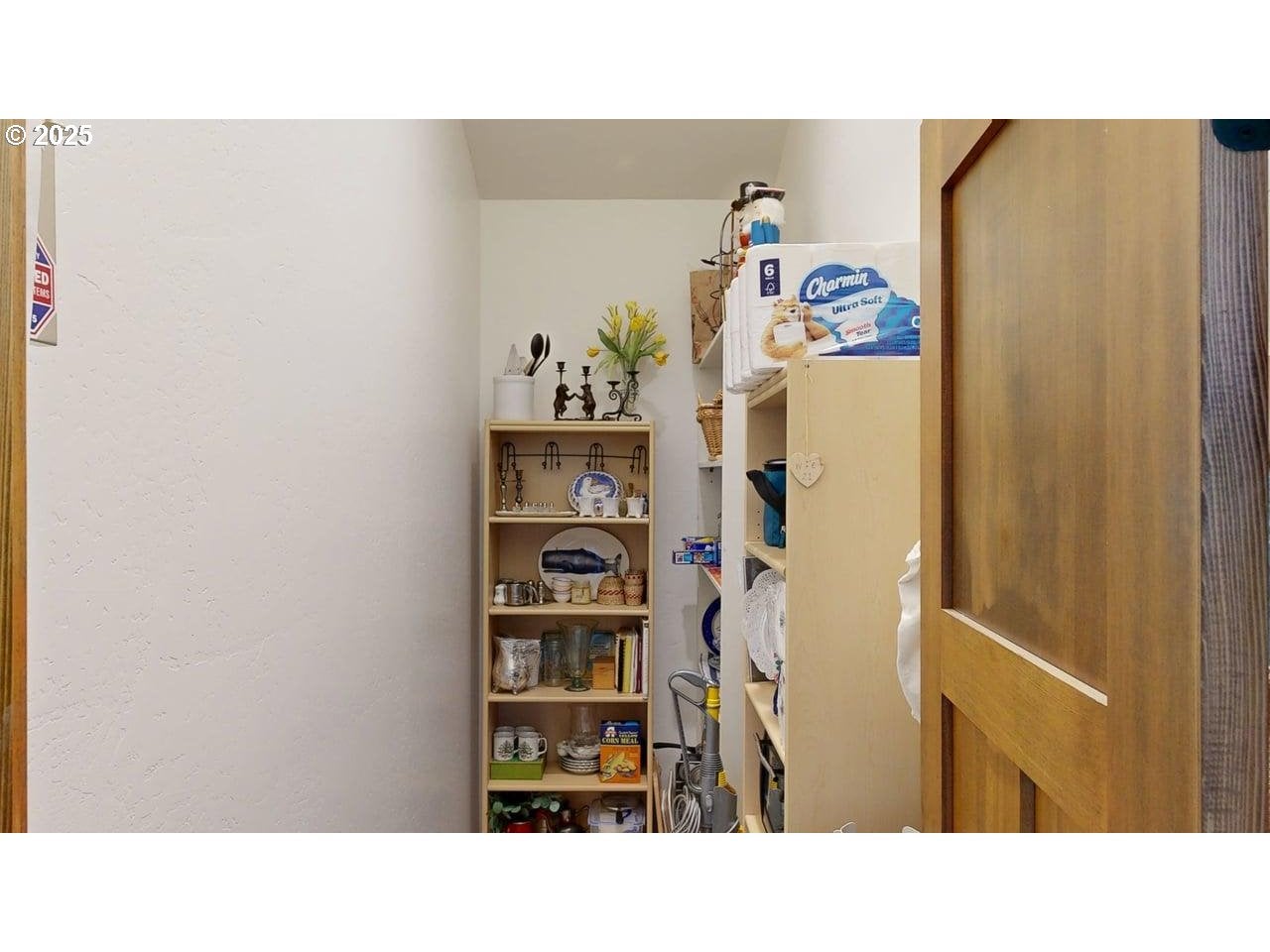 Brookings, Oregon, 97415, United States, 3 Bedrooms Bedrooms, ,4 BathroomsBathrooms,Residential,Active,1927672