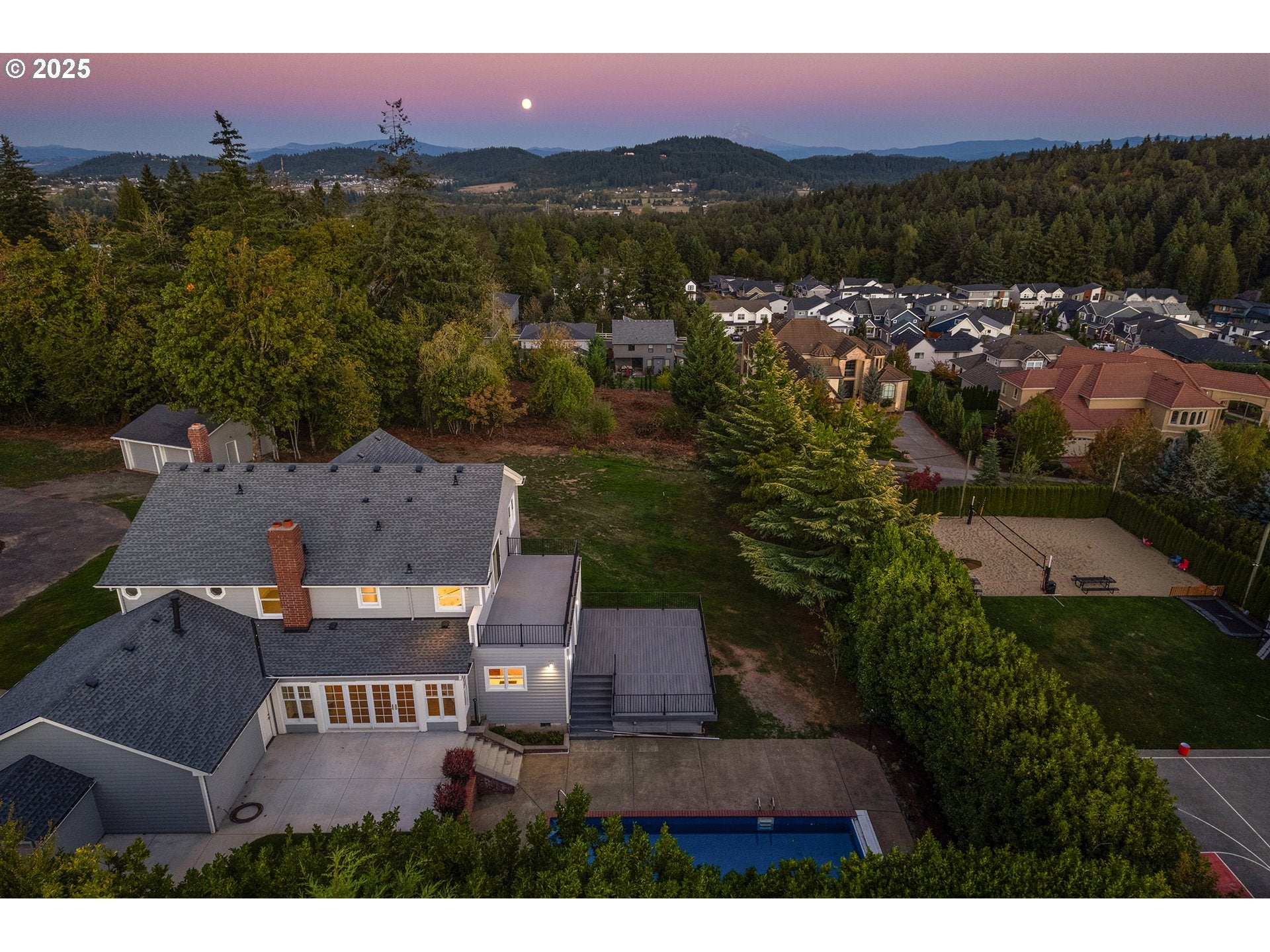 Happy Valley, Oregon, 97086, United States, 4 Bedrooms Bedrooms, ,4 BathroomsBathrooms,Residential,Active,1971773