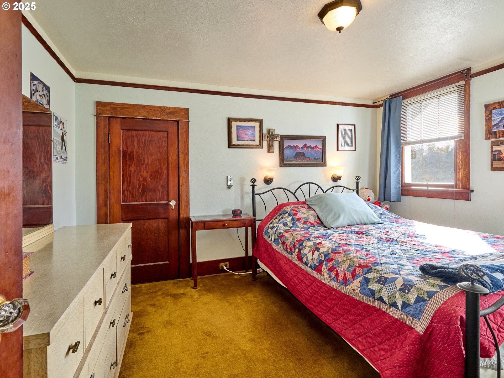 Molalla, Oregon, 97038, United States, 3 Bedrooms Bedrooms, ,2 BathroomsBathrooms,Residential,Active,1988718