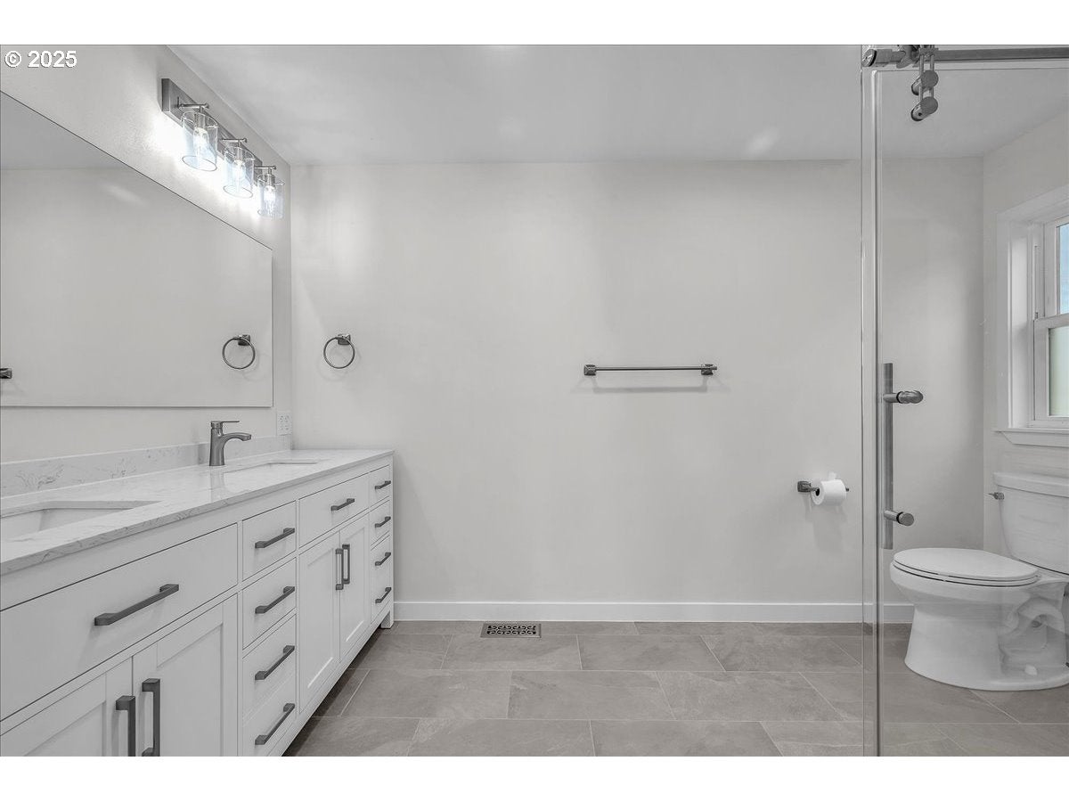 Beaverton, Oregon, 97007, United States, 3 Bedrooms Bedrooms, ,3 BathroomsBathrooms,Residential,Active,2006949