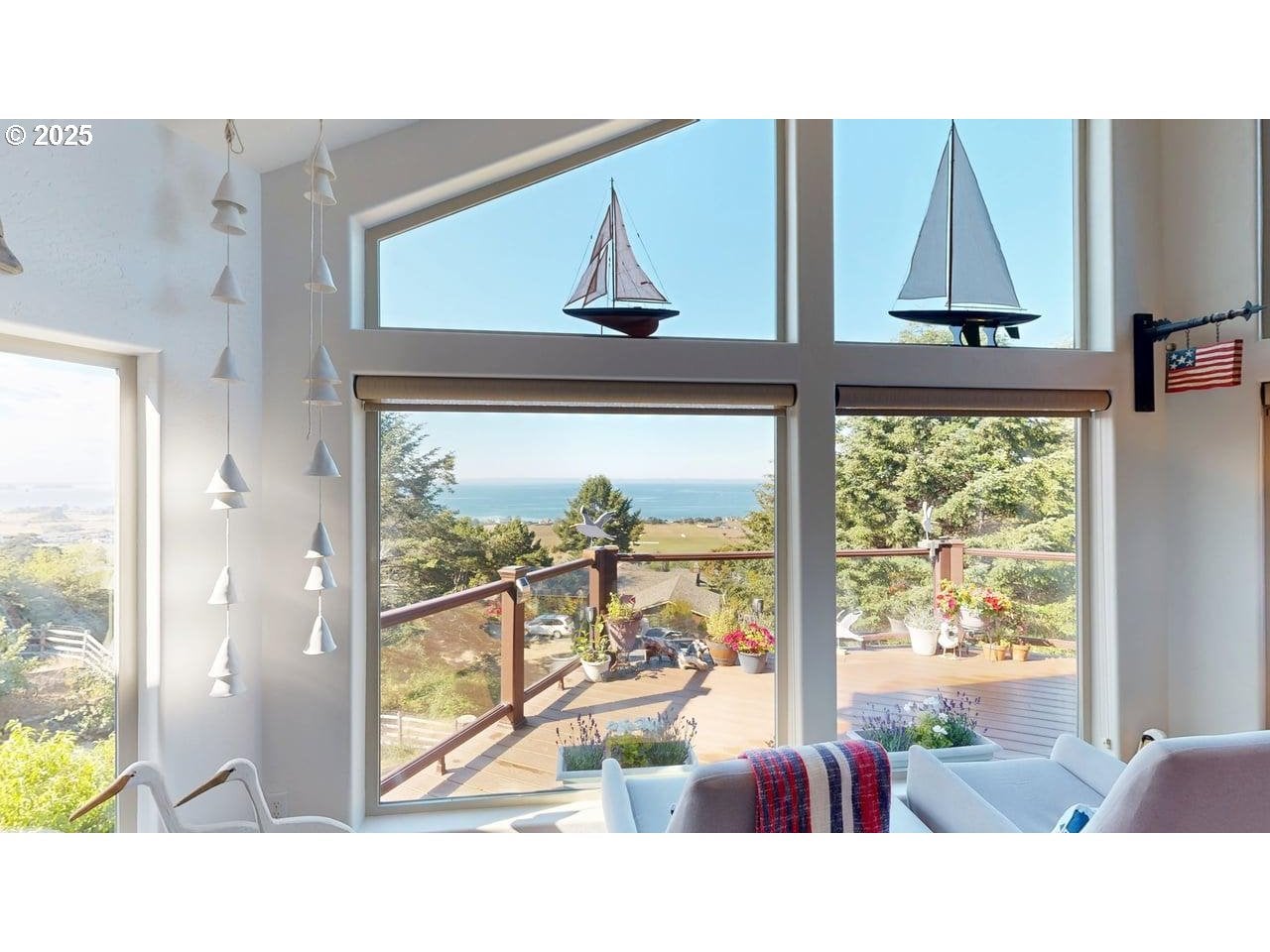 Brookings, Oregon, 97415, United States, 3 Bedrooms Bedrooms, ,4 BathroomsBathrooms,Residential,Active,1927672