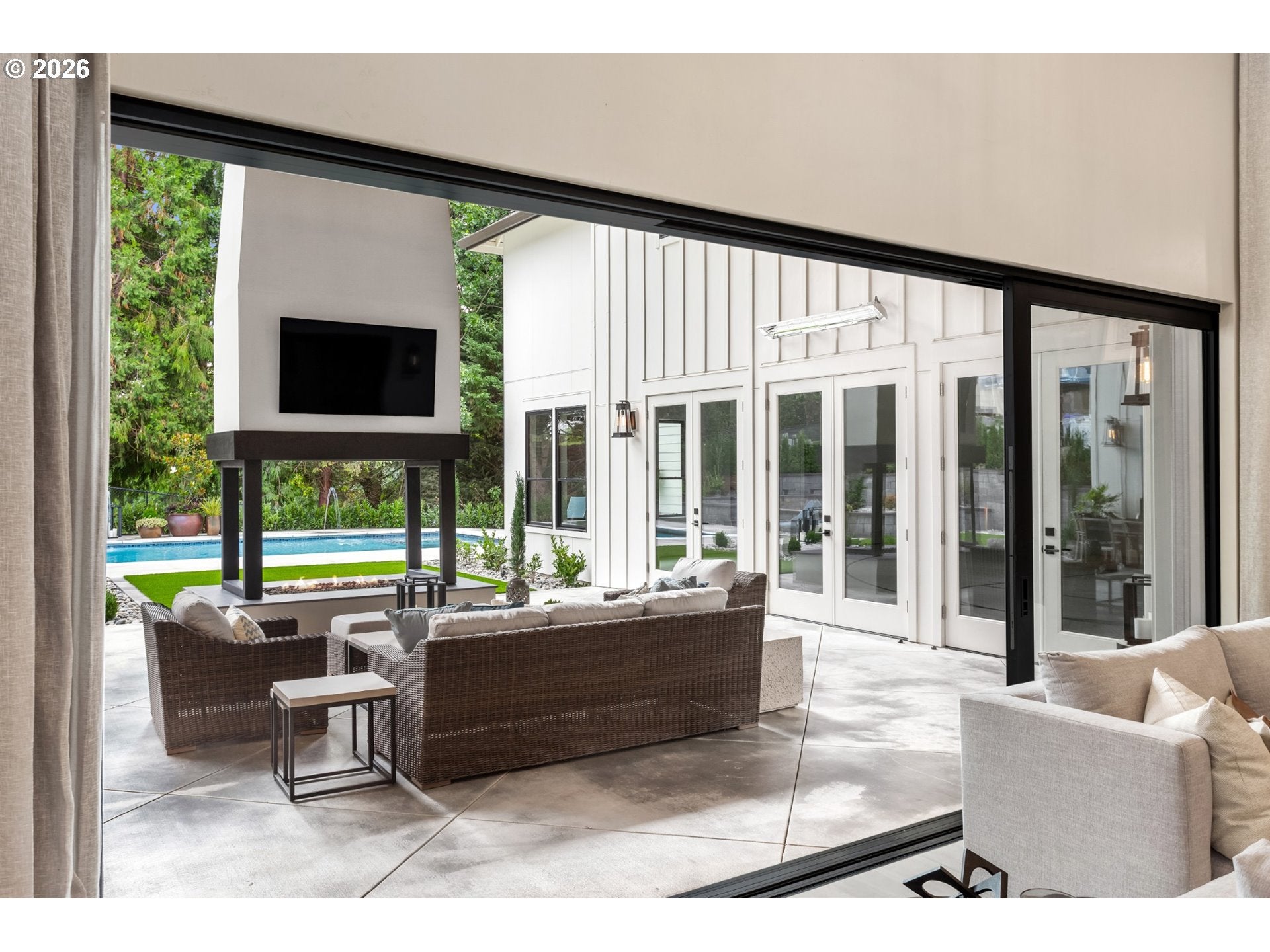 Happy Valley, Oregon, 97086, United States, 5 Bedrooms Bedrooms, ,5 BathroomsBathrooms,Residential,Active,2011888