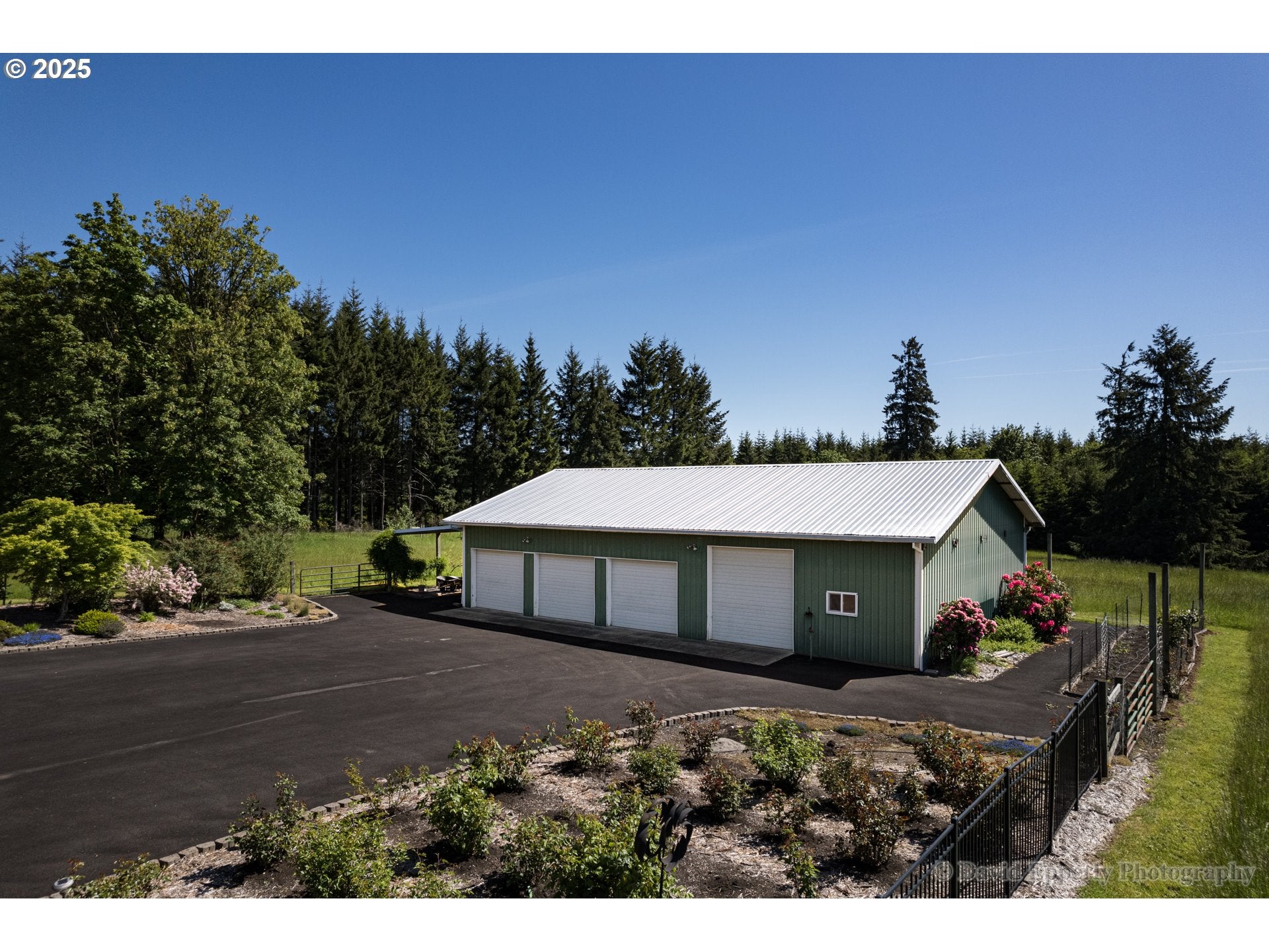 St. Helens, Oregon, 97051, United States, 5 Bedrooms Bedrooms, ,5 BathroomsBathrooms,Residential,Active,1972199