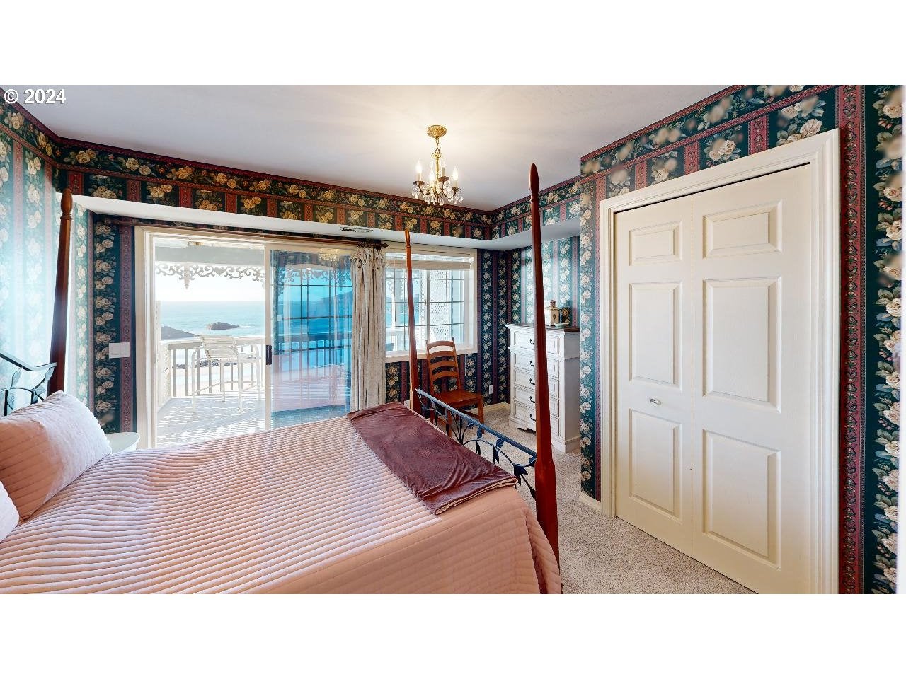 Brookings, Oregon, 97415, United States, ,5 BathroomsBathrooms,Residential,Active,1701896