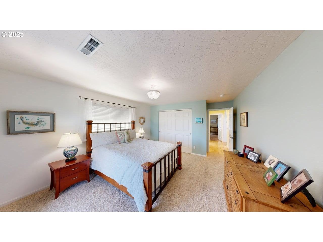 Brookings, Oregon, 97415, United States, 6 Bedrooms Bedrooms, ,4 BathroomsBathrooms,Residential,Pending,1933905