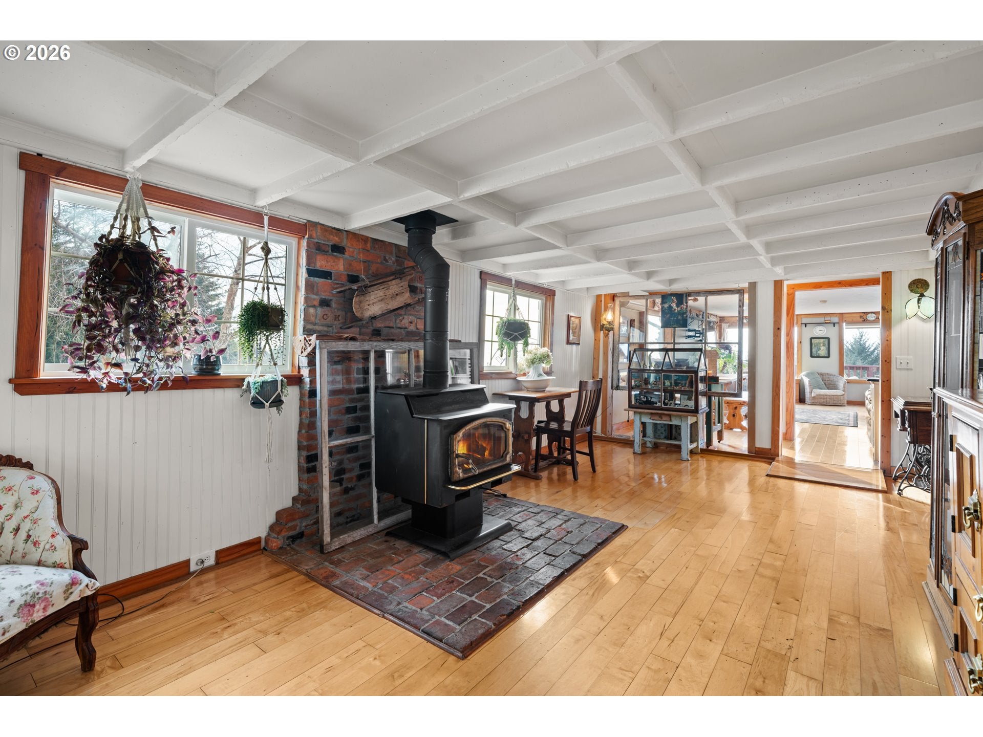 Gold Beach, Oregon, 97444, United States, 3 Bedrooms Bedrooms, ,2 BathroomsBathrooms,Residential,Active,2011203