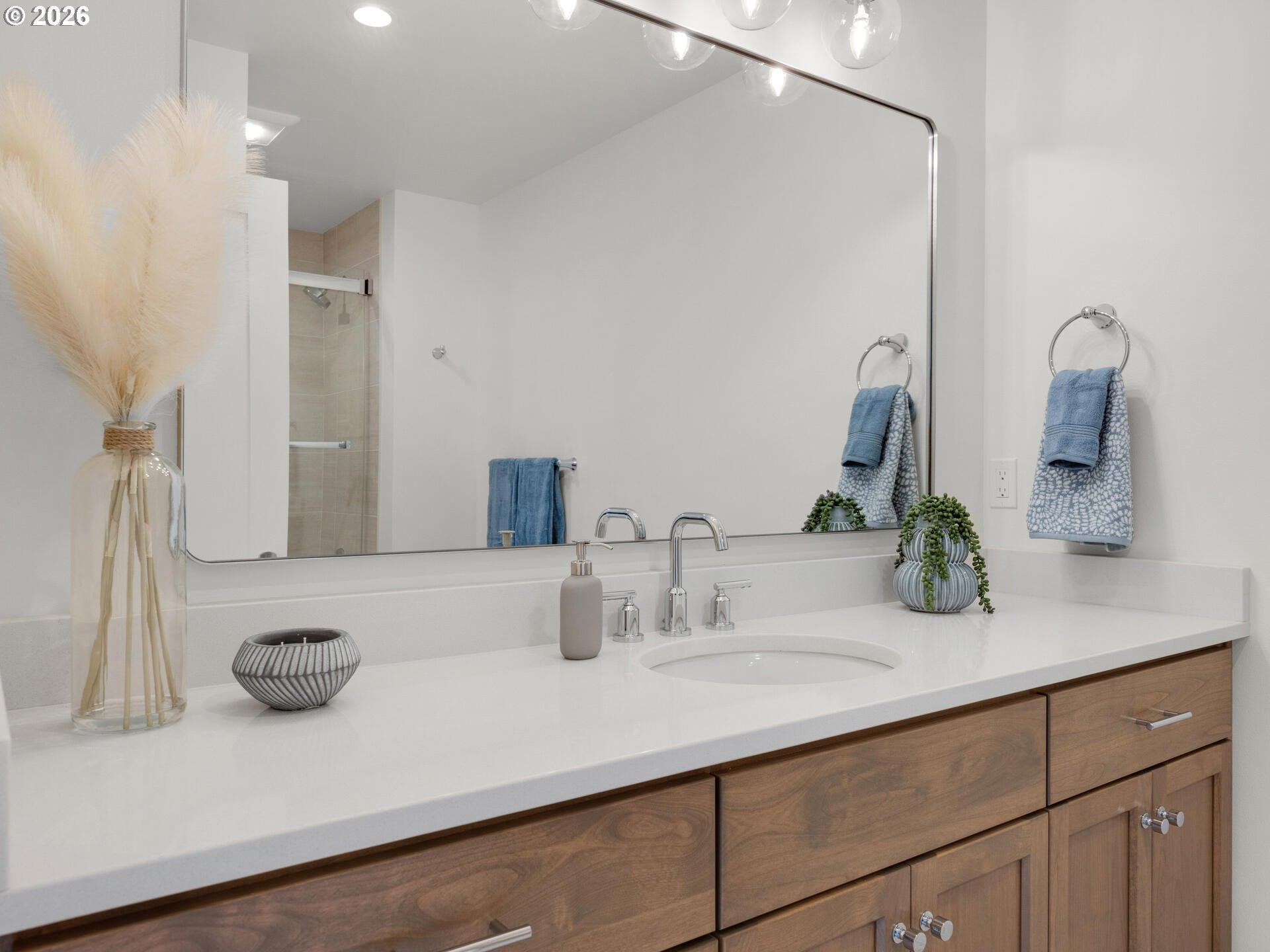 Cannon Beach, Oregon, 97110, United States, 5 Bedrooms Bedrooms, ,6 BathroomsBathrooms,Residential,Active,2015847