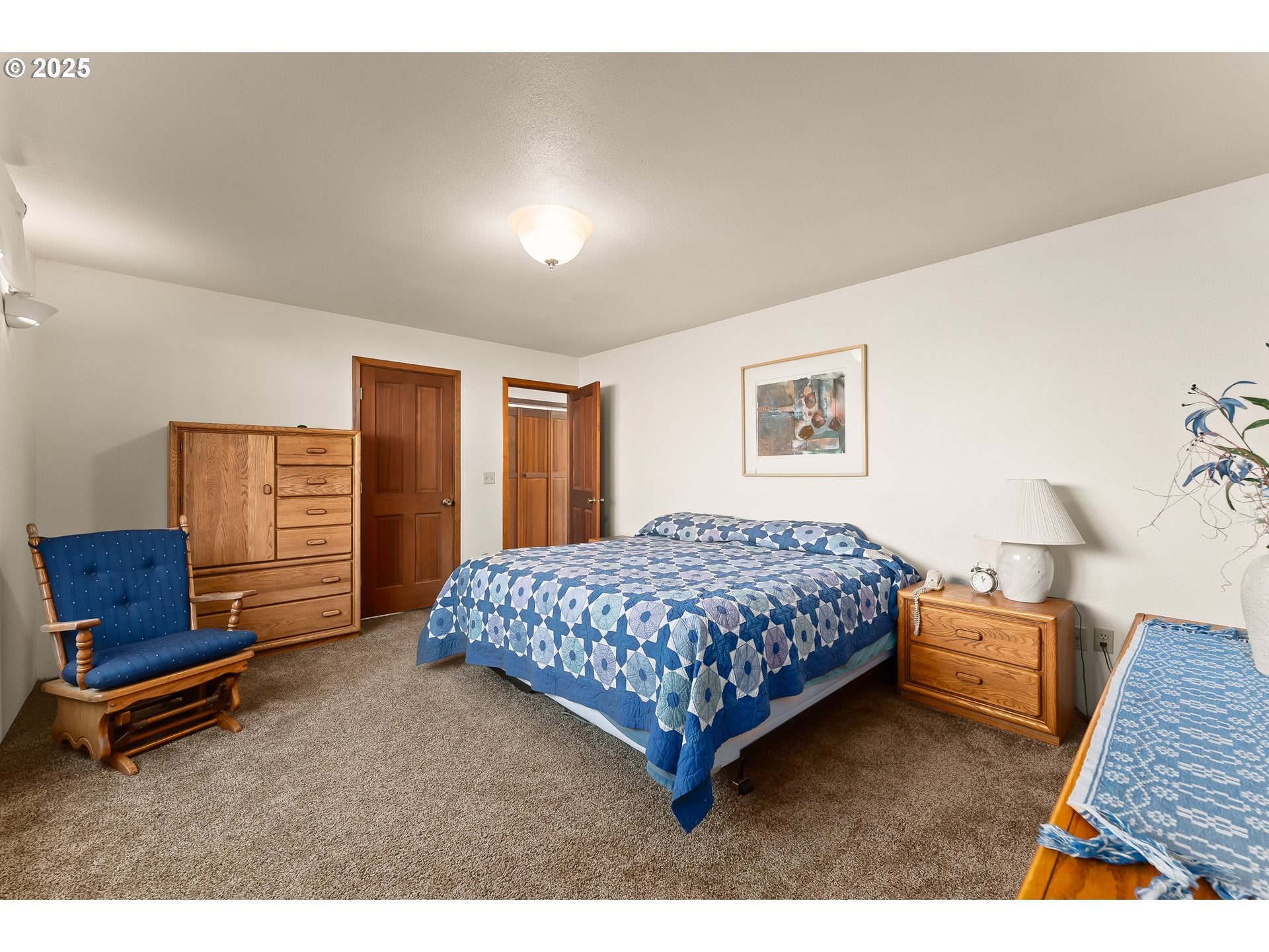 Canyonville, Oregon, 97417, United States, 3 Bedrooms Bedrooms, ,2 BathroomsBathrooms,Residential,Active,1909832