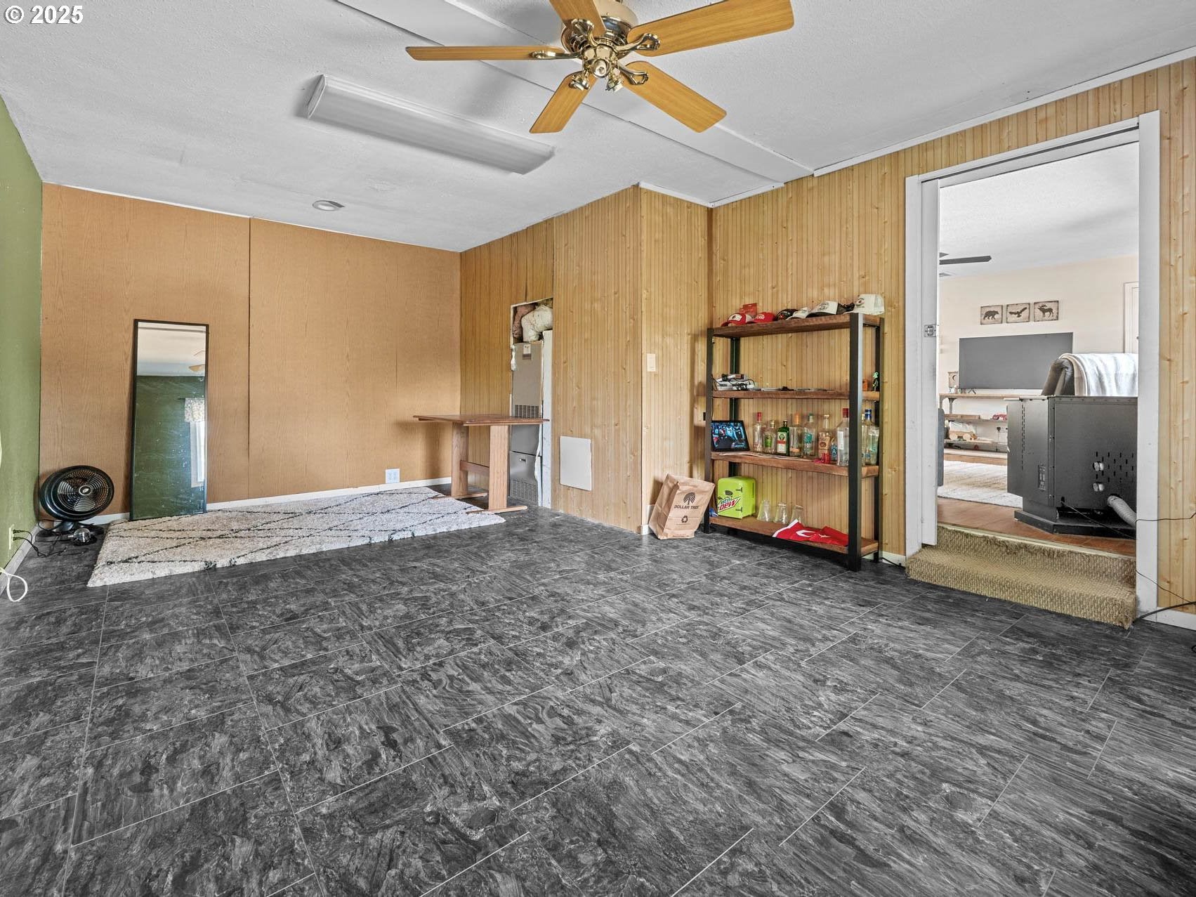 Hillsboro, Oregon, 97124, United States, 2 Bedrooms Bedrooms, ,1 BathroomBathrooms,Residential,Active,1899210