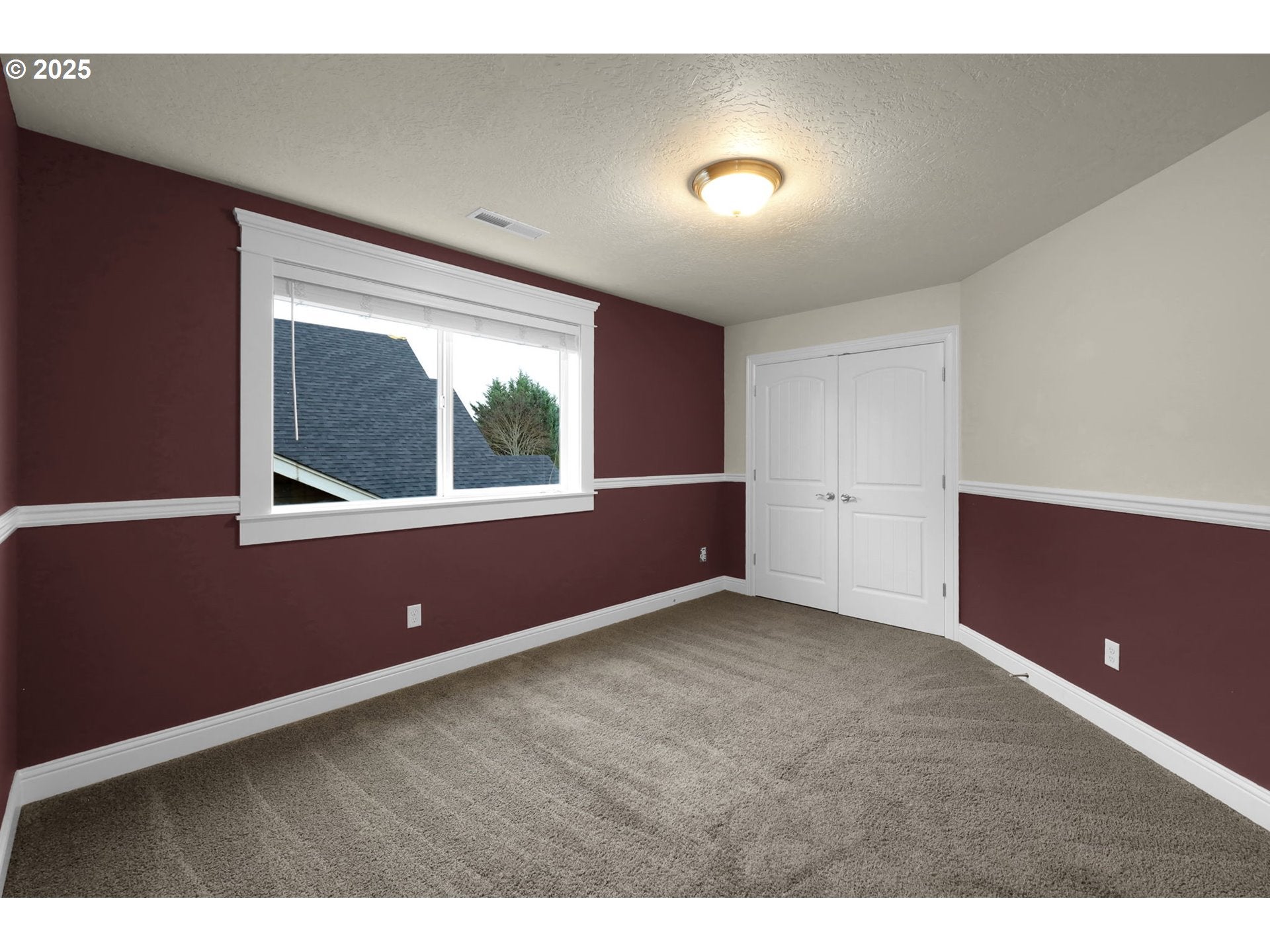 Eugene, Oregon, 97408, United States, 5 Bedrooms Bedrooms, ,3 BathroomsBathrooms,Residential,Active,2007072