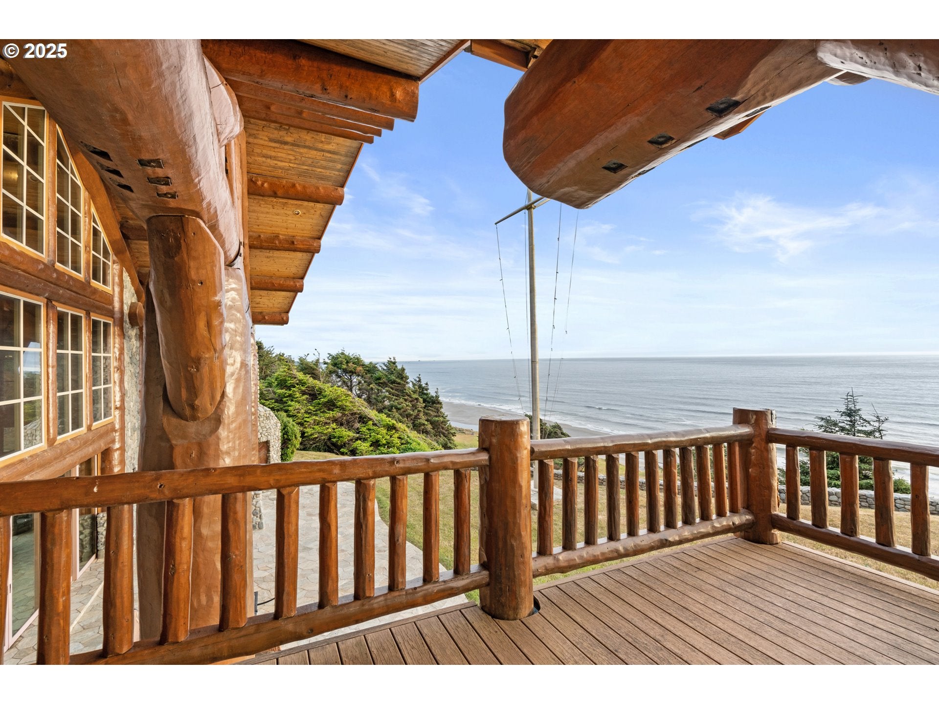 Gold Beach, Oregon, 97444, United States, 4 Bedrooms Bedrooms, ,5 BathroomsBathrooms,Residential,Active,1764520