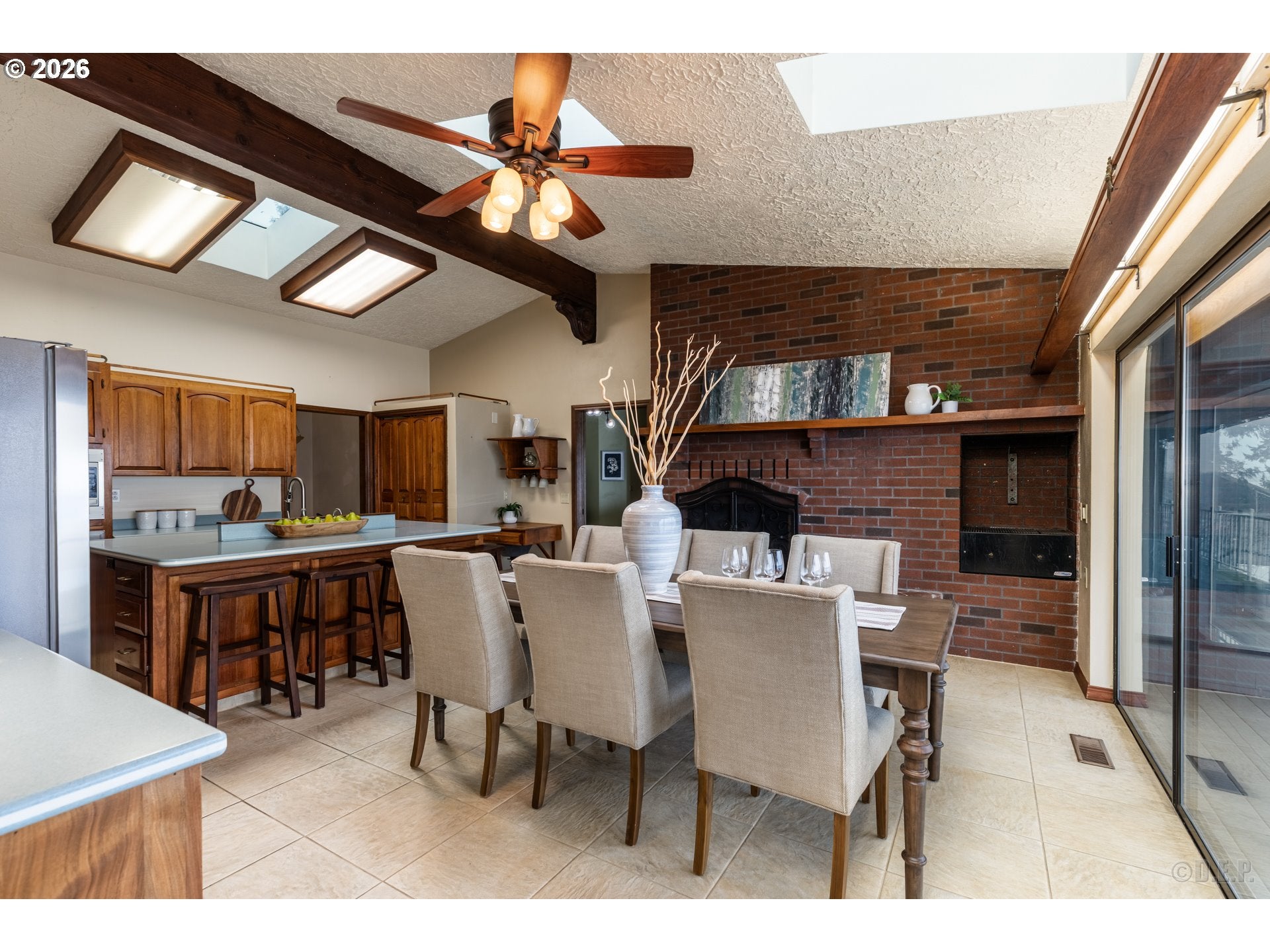 St. Helens, Oregon, 97051, United States, 3 Bedrooms Bedrooms, ,4 BathroomsBathrooms,Residential,Active,2007622