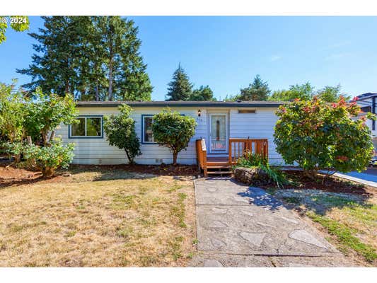 900 E DARTMOUTH ST, NEWBERG, OR 97132 - Image 1