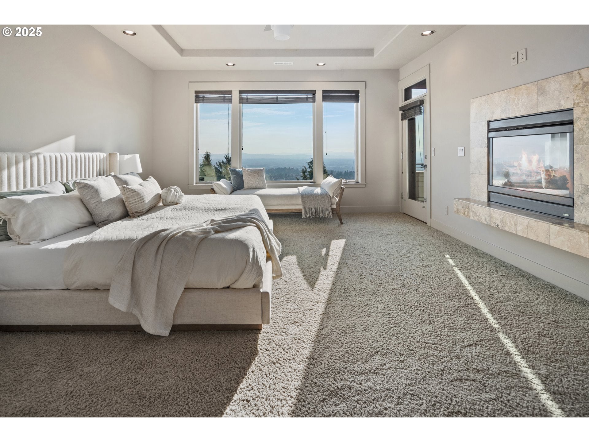 Portland, Oregon, 97229, United States, 4 Bedrooms Bedrooms, ,4 BathroomsBathrooms,Residential,Active,1945335